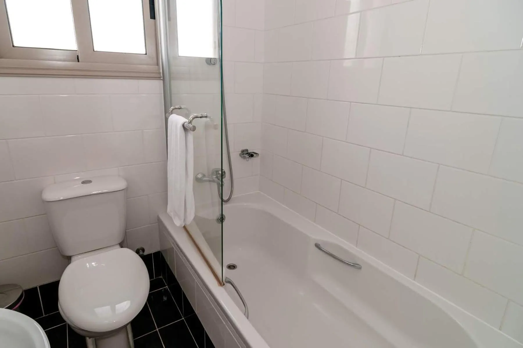 Toilet in Villa Puccini: Luxury villa with private pool