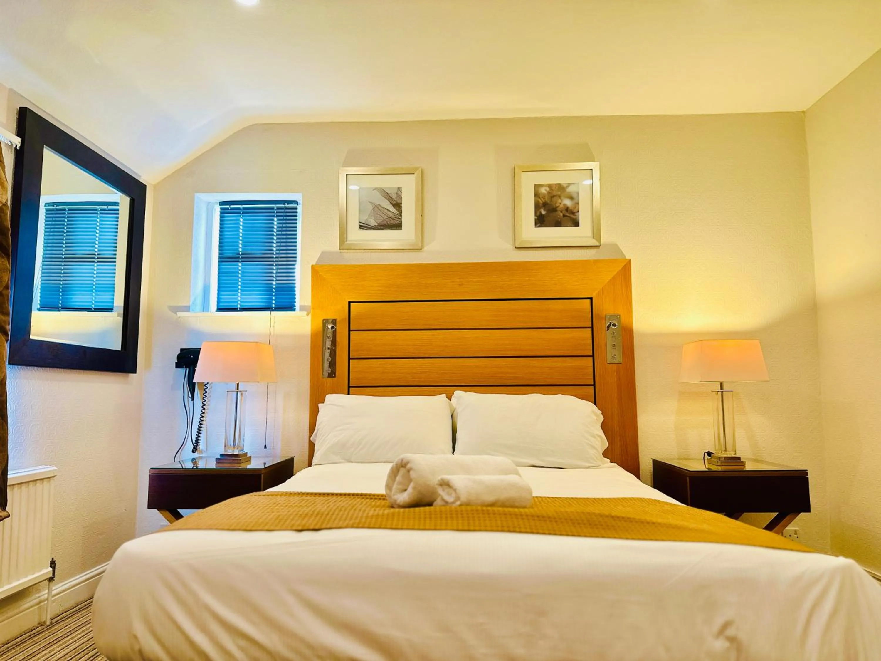 Bedroom, Bed in Crown Hotel - Stone, Near Stoke-On-Trent by OYO