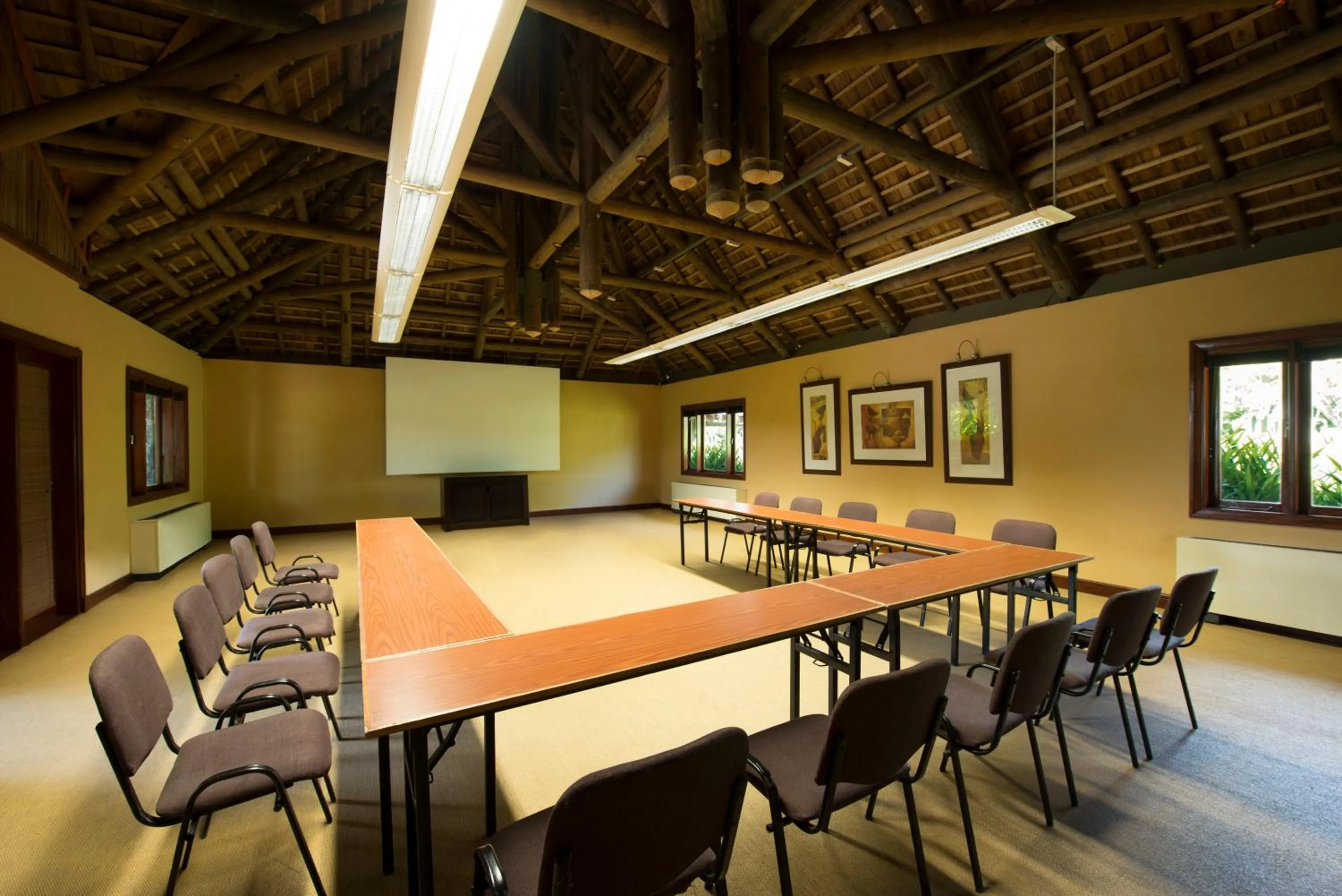 Business facilities in Heritage Awali Golf & Spa Resort - All Inclusive