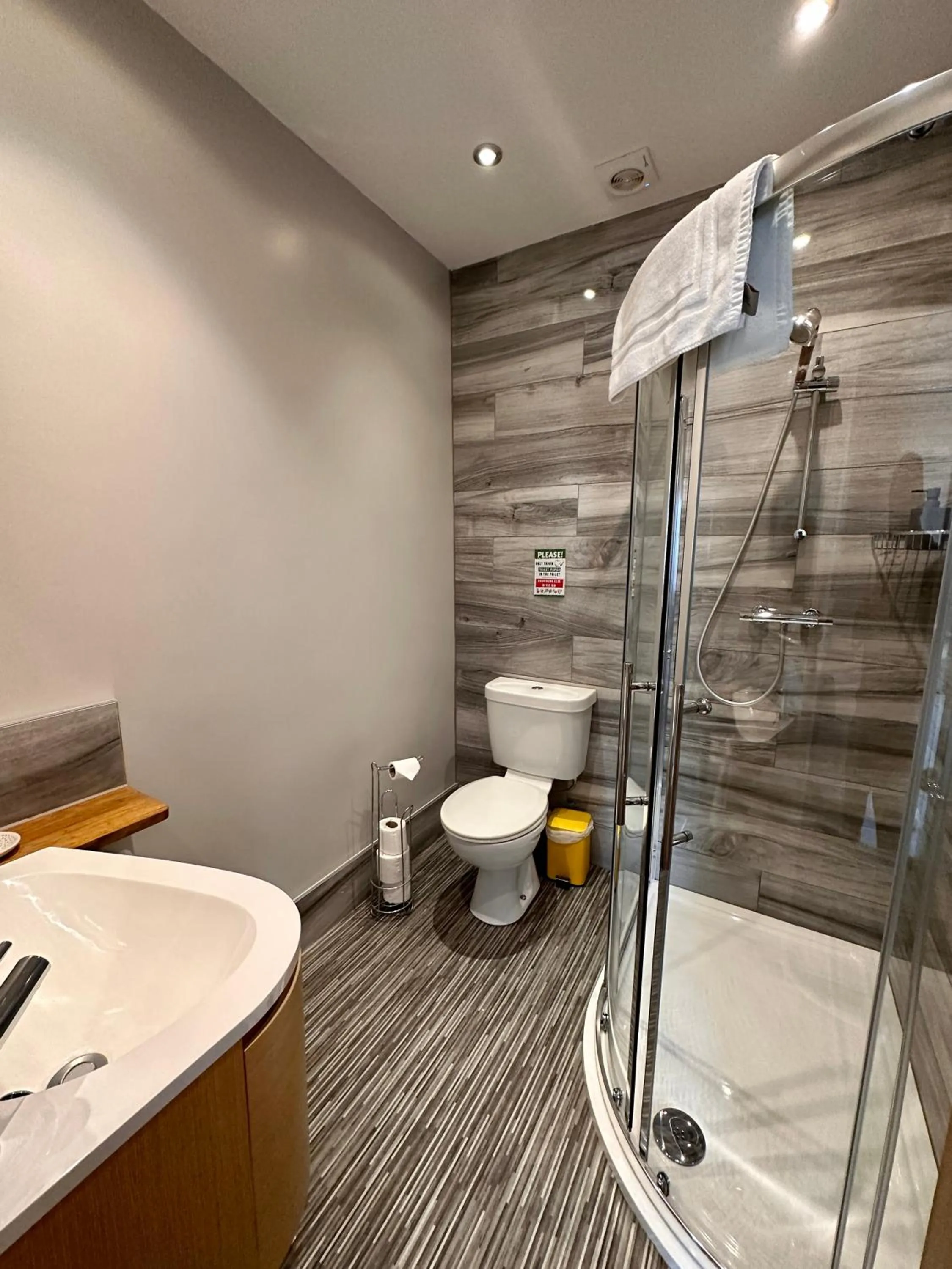 Bathroom in Spilman Hotel