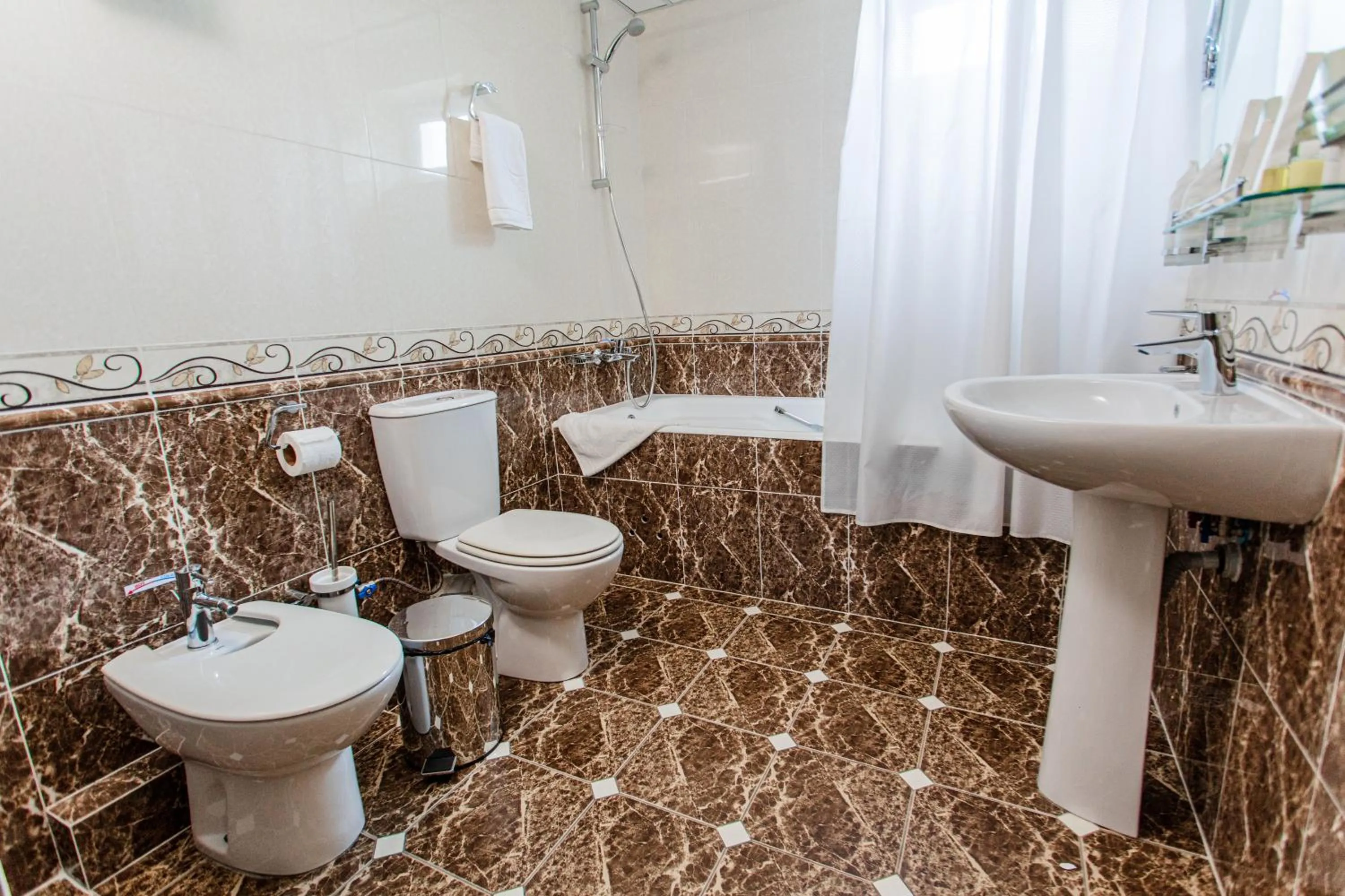 Hotel Grand Samarkand Superior - B