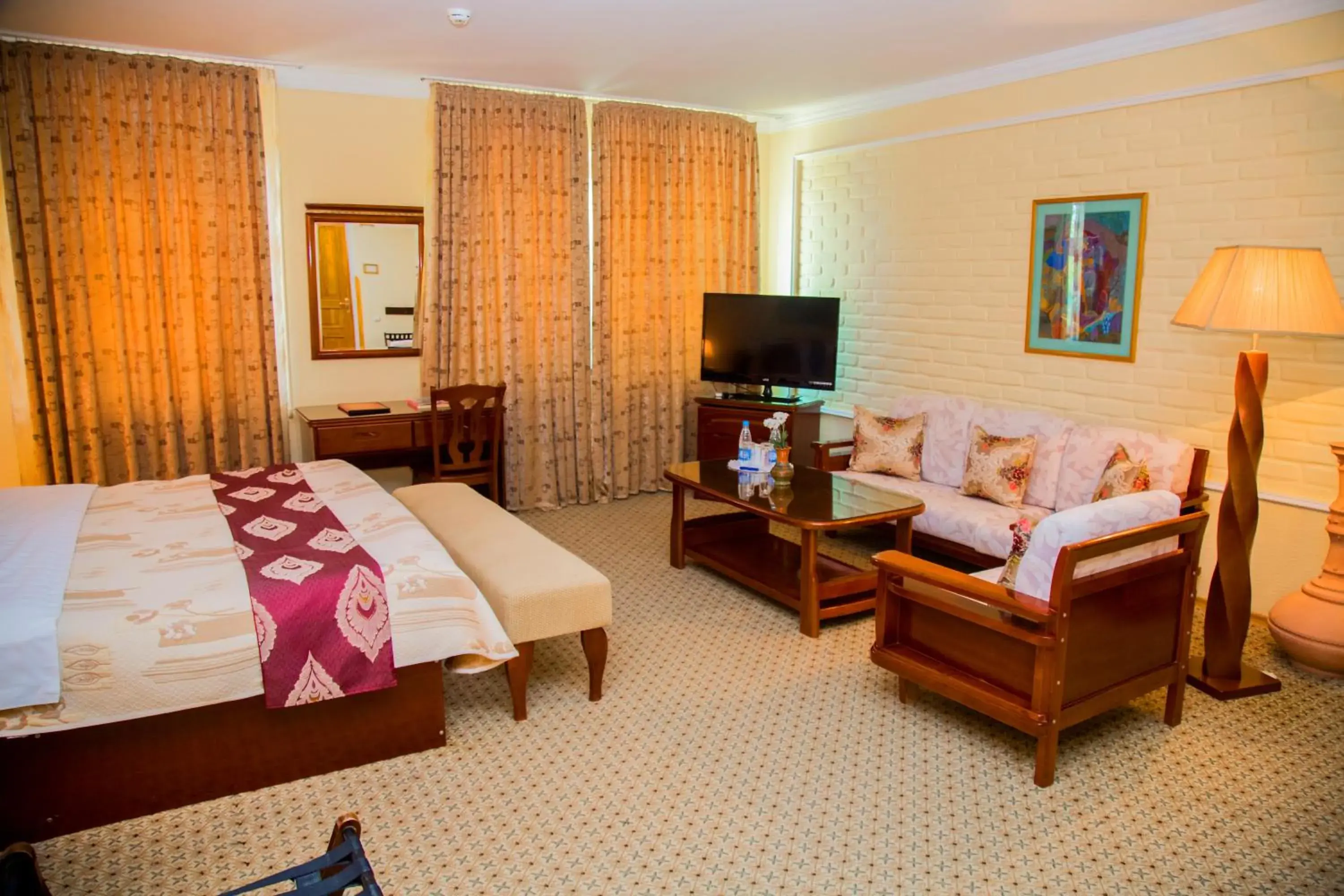 Deluxe Double Room in Hotel Grand Samarkand Superior - B Deluxe Double Room in Hotel Grand Samarkand Superior - B