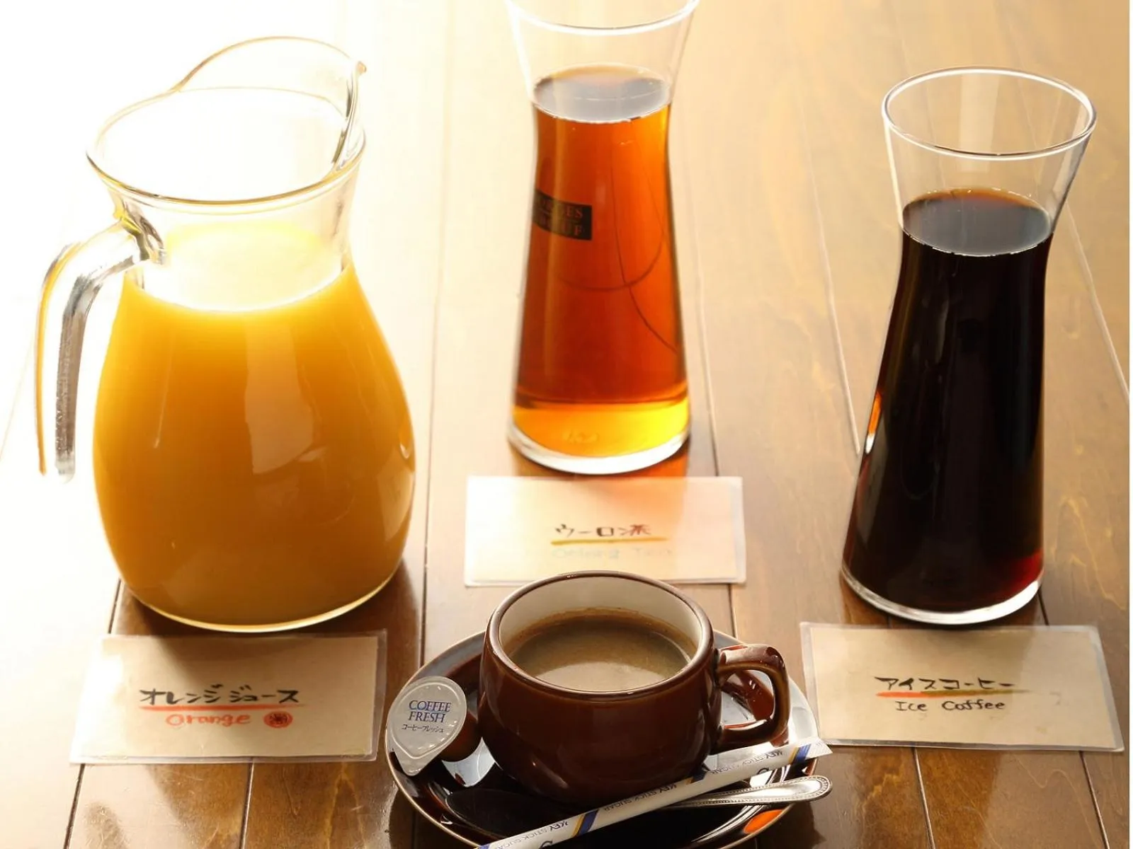 Breakfast in Hotel Century Art