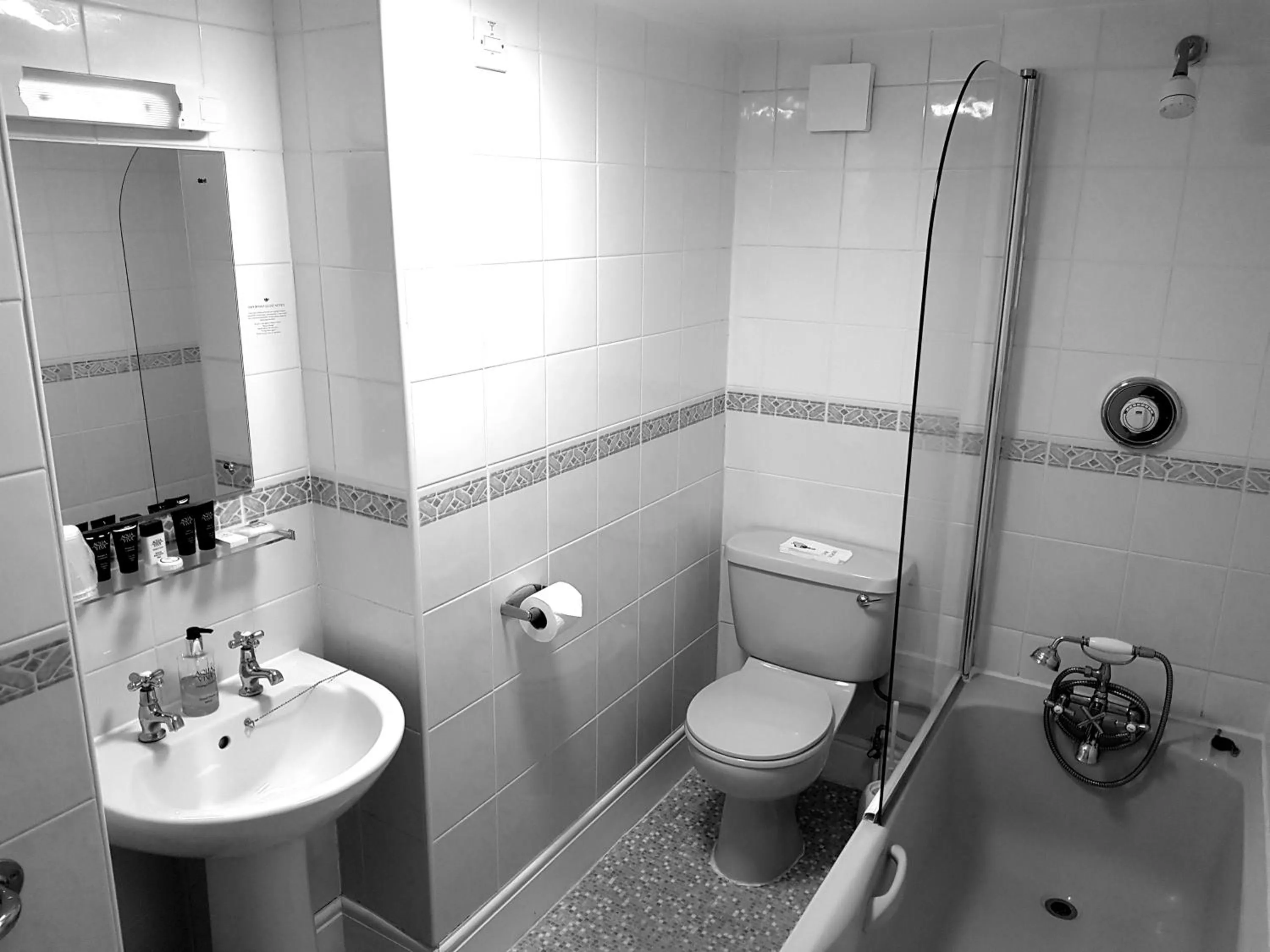 Bathroom in The Blue Boar - Historic Country Inn near Stratford-upon-Avon