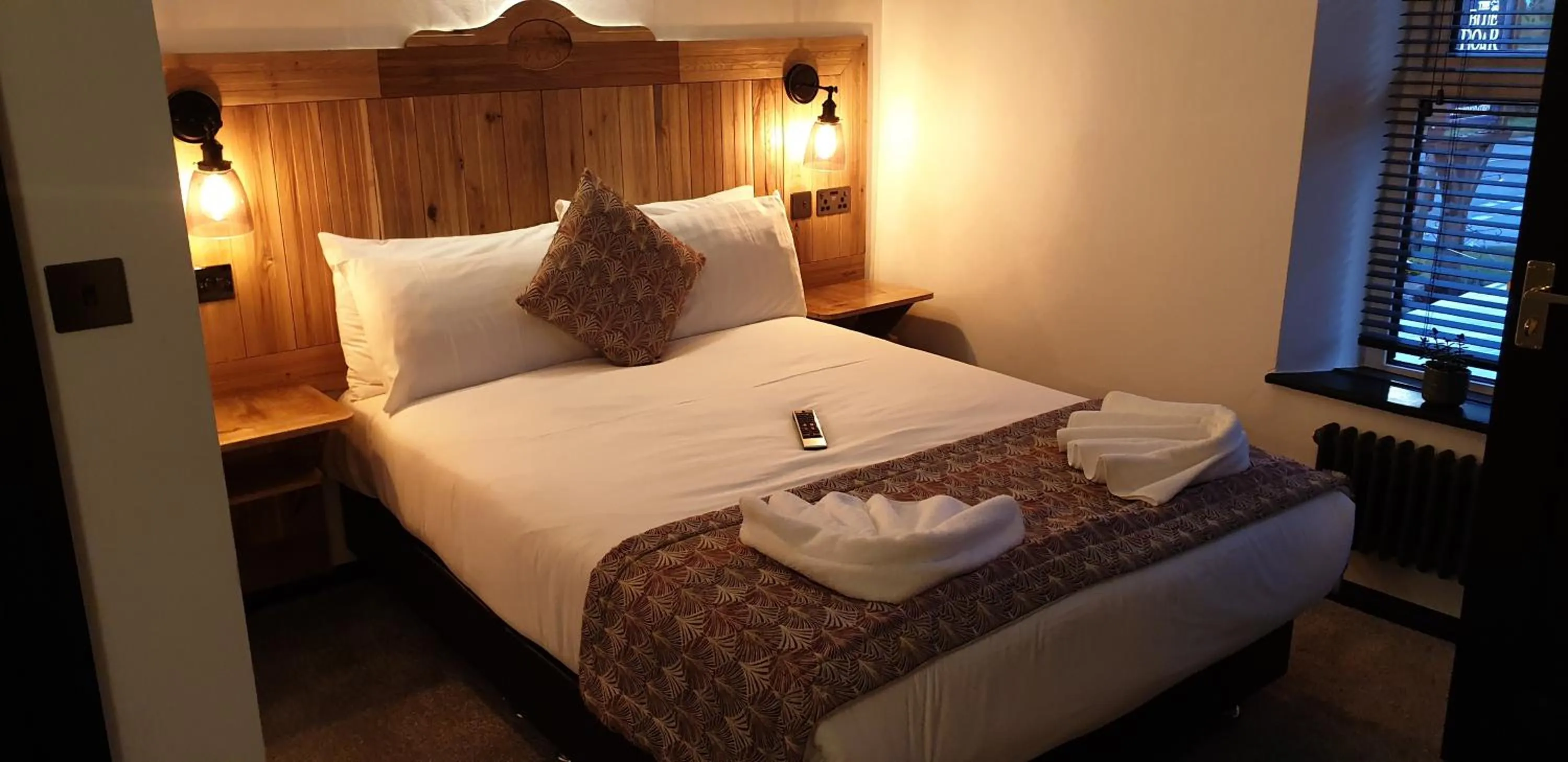 Bedroom, Bed in The Blue Boar - Historic Country Inn near Stratford-upon-Avon