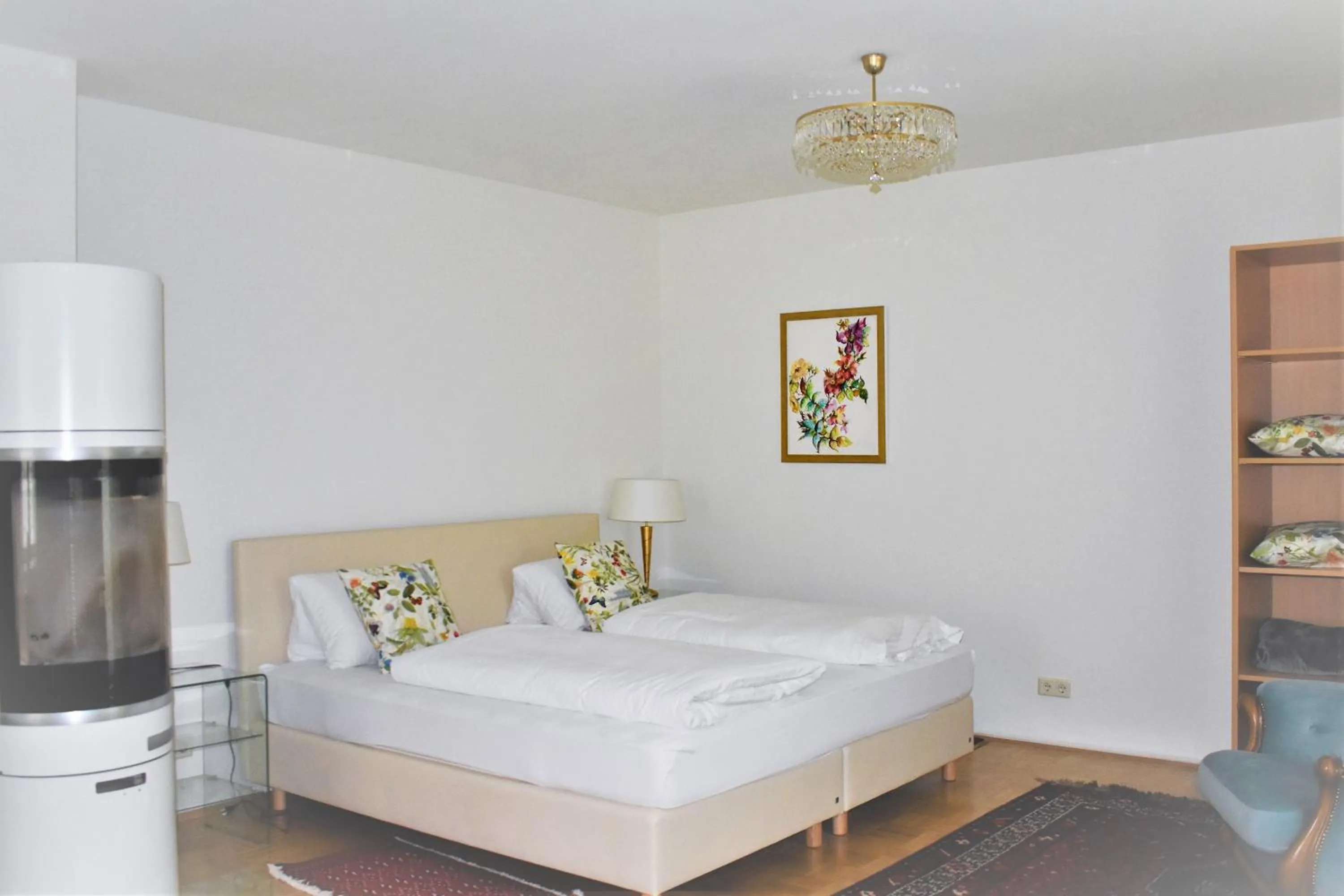 Photo of the whole room, Bed in Hotel Restaurant - Häuserl im Wald Graz