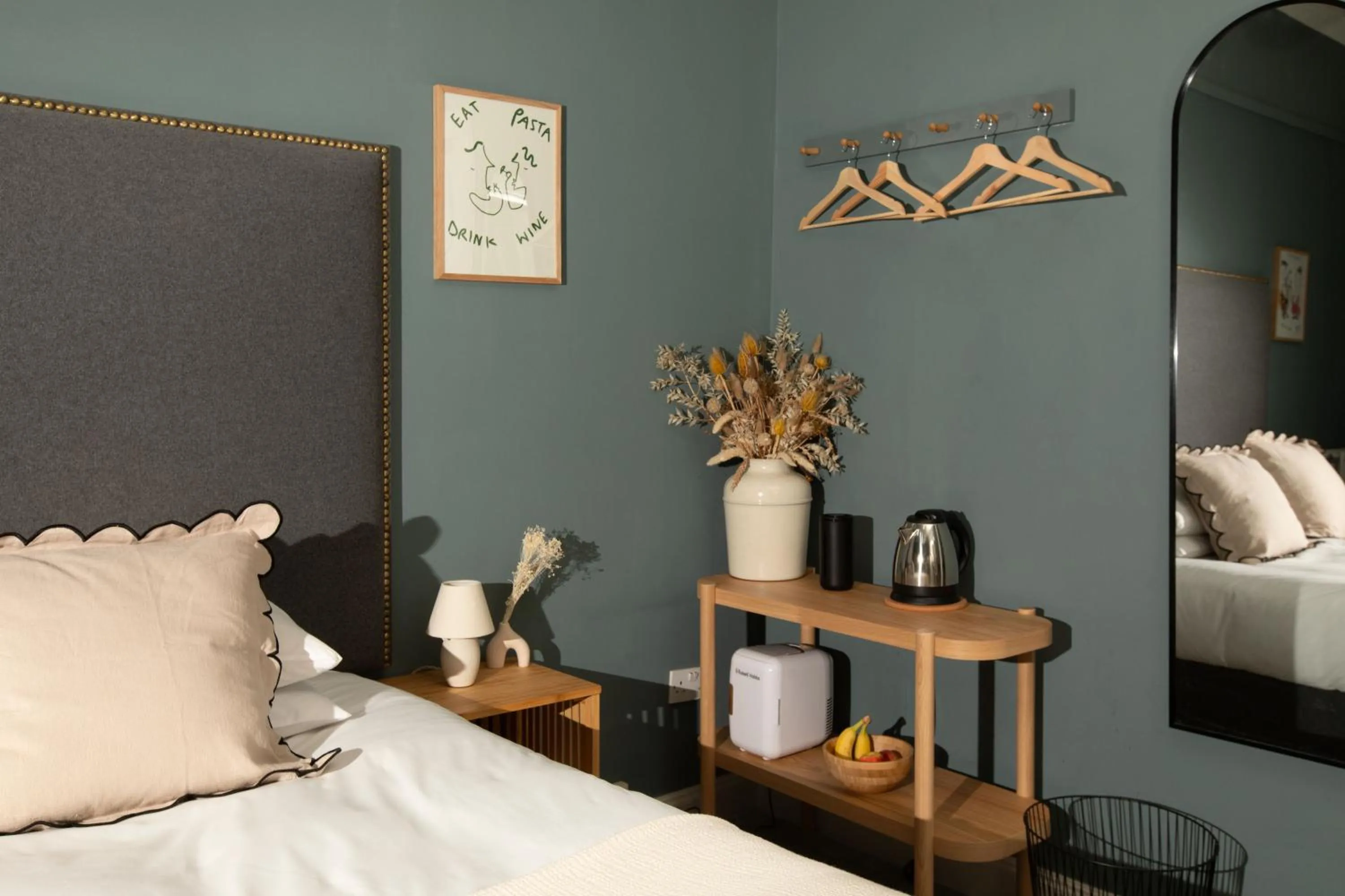 Bed in Celentano's Restaurant with Rooms