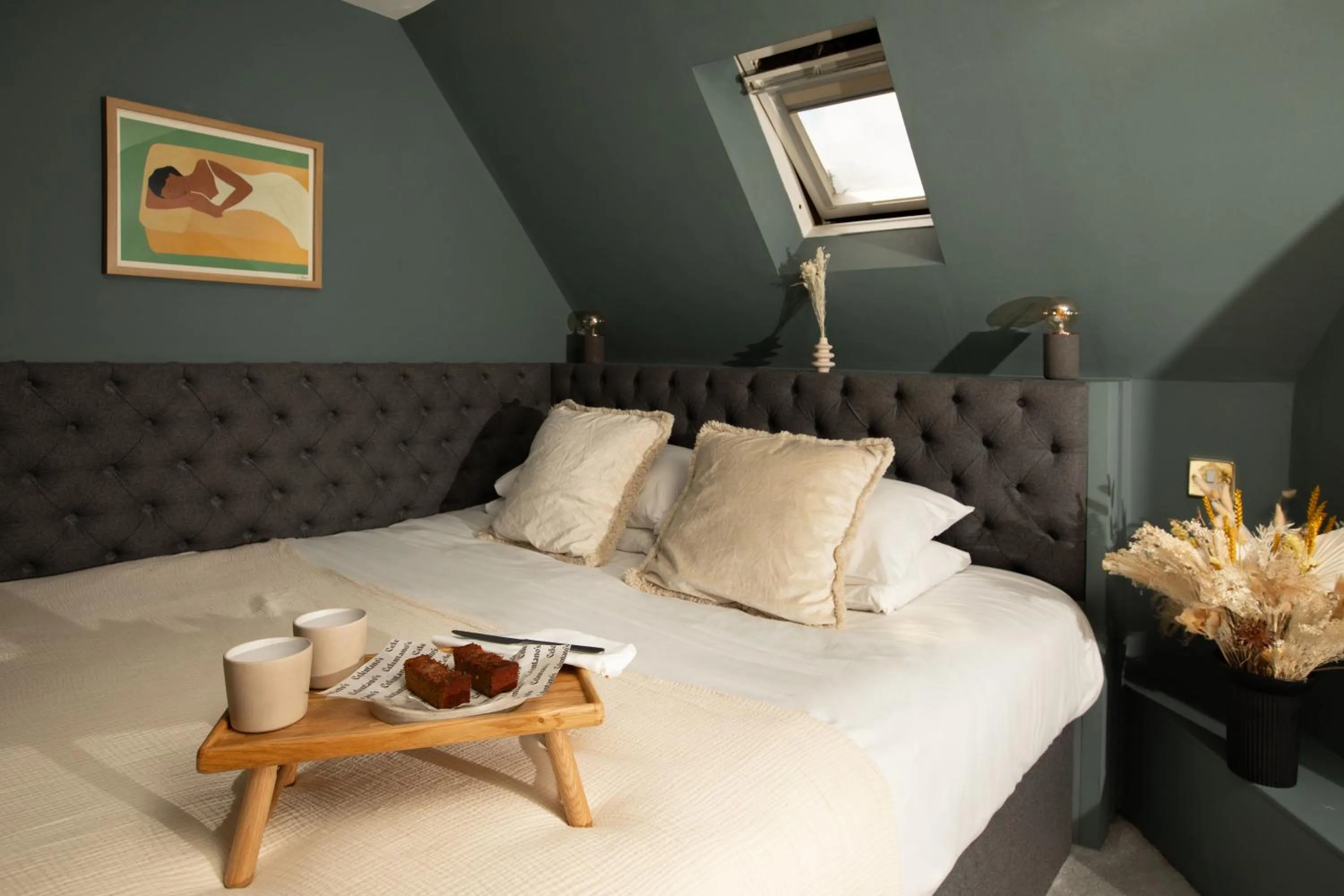 Bed in Celentano's Restaurant with Rooms