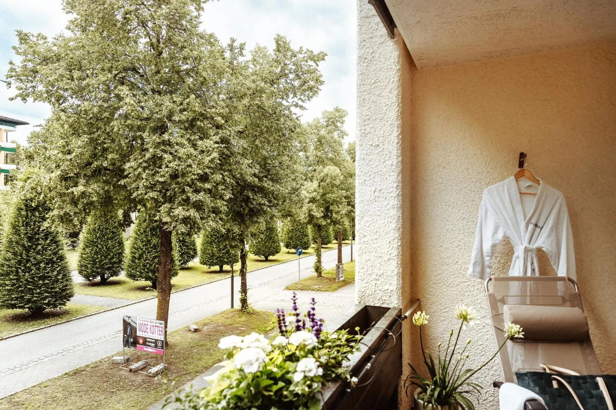 Garden view in Hotel Reindl Suiten & Appartments