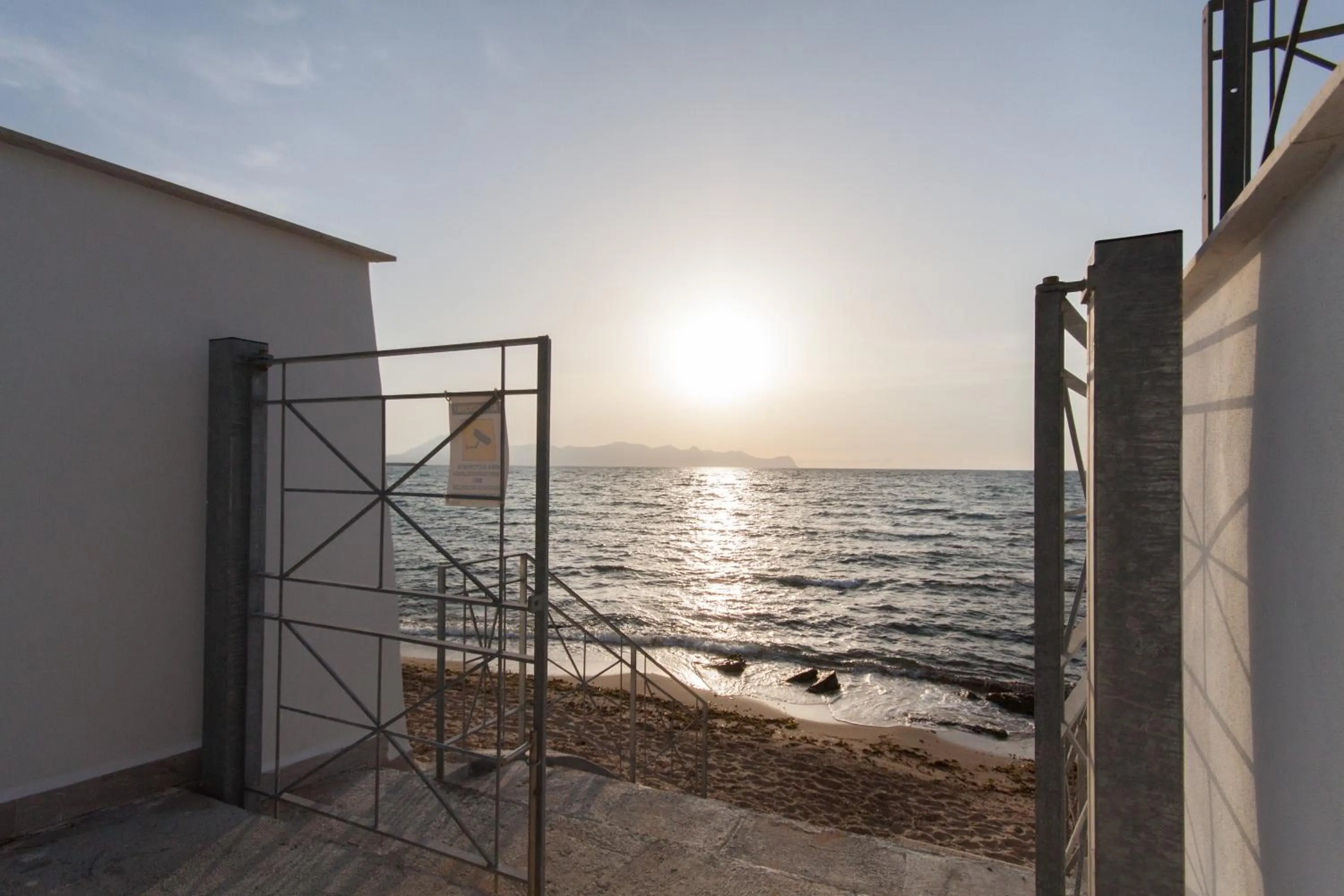 Beach in Marina Beach Resort by Le Dhome Sicily