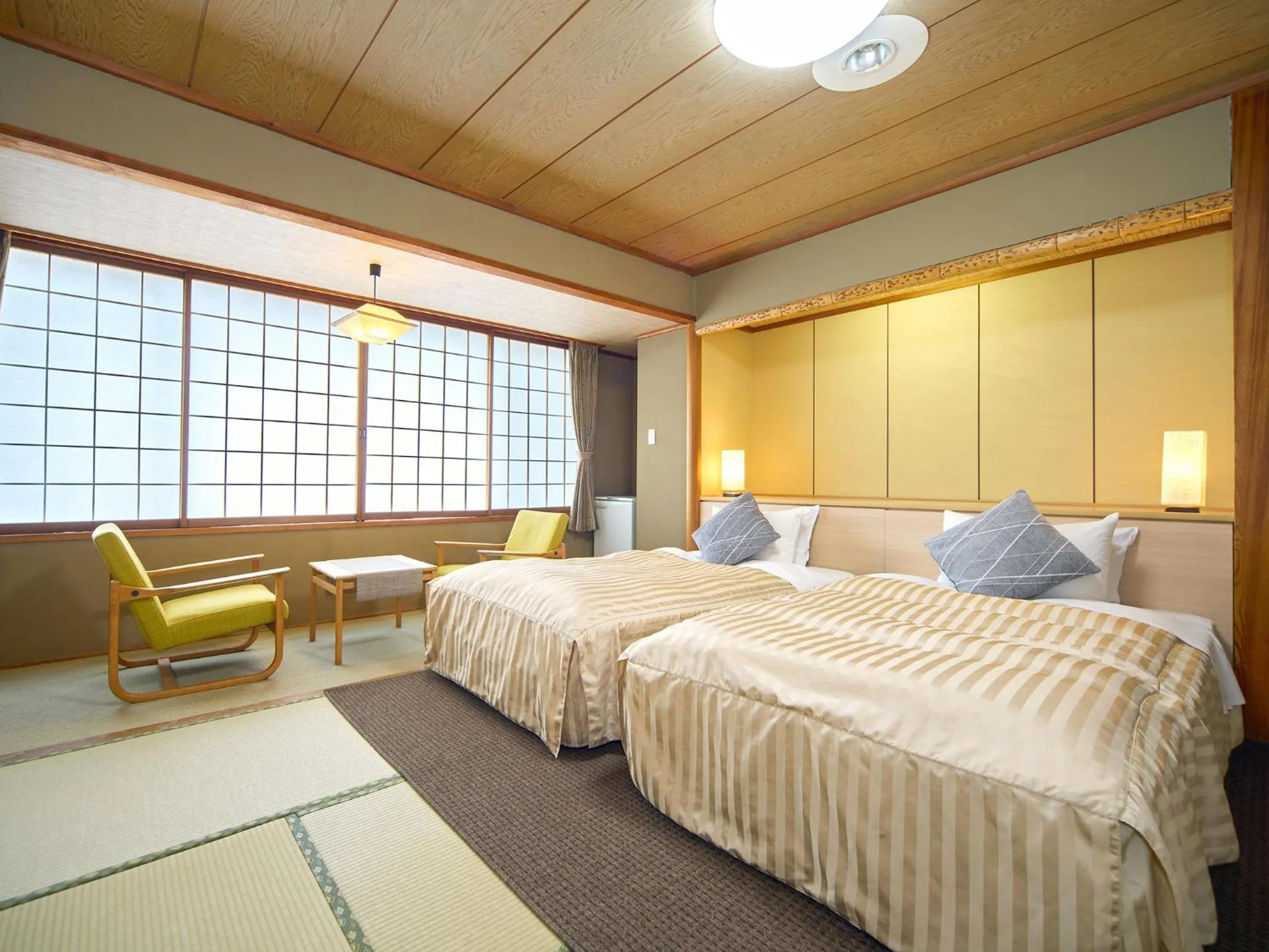 Photo of the whole room, Bed in Hotel Kameya