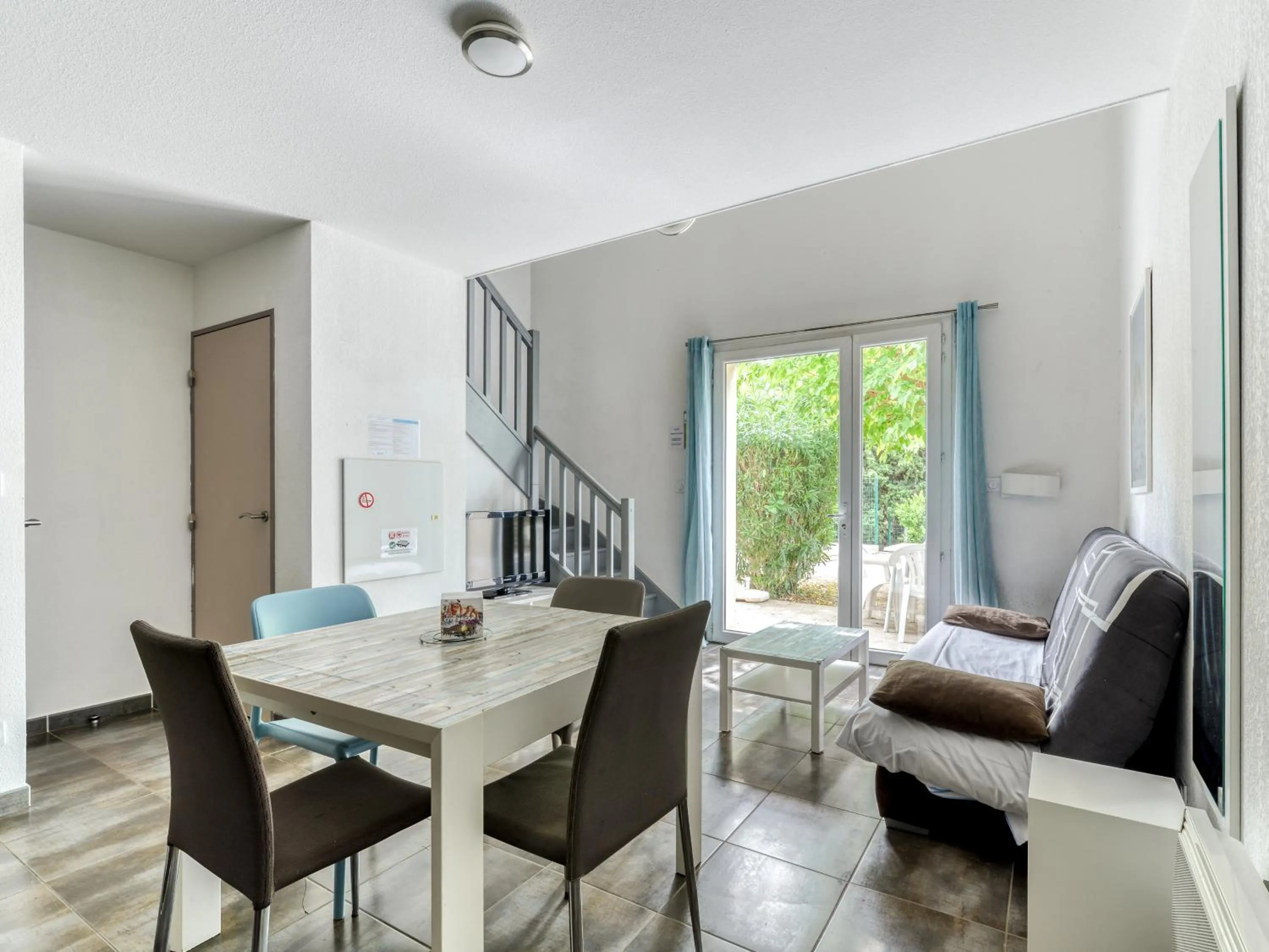 Living room in Vacancéole - Les Demeures Torrellanes - Saint-Cyprien