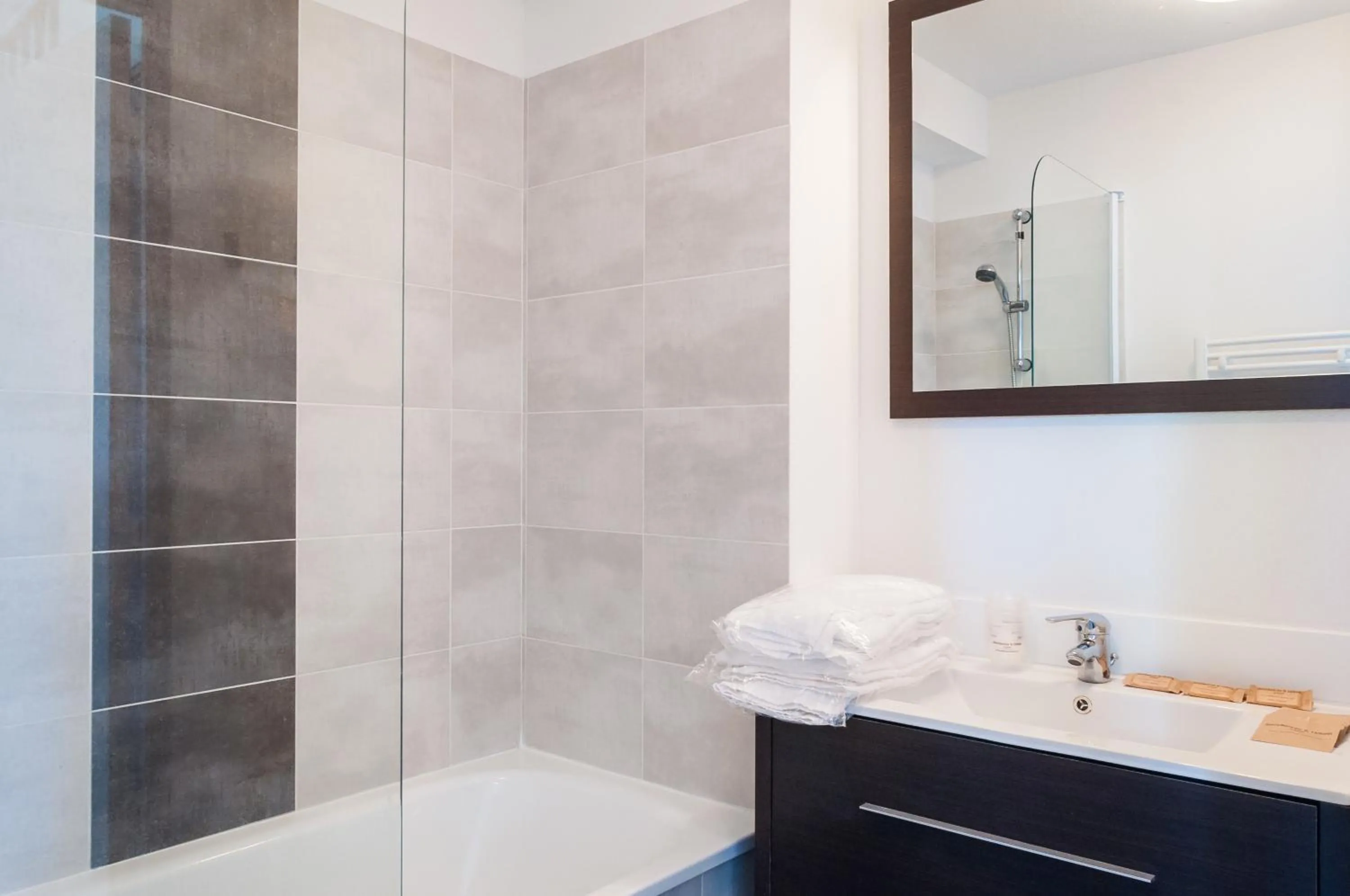 Bathroom in Vacancéole - Les Demeures Torrellanes - Saint-Cyprien