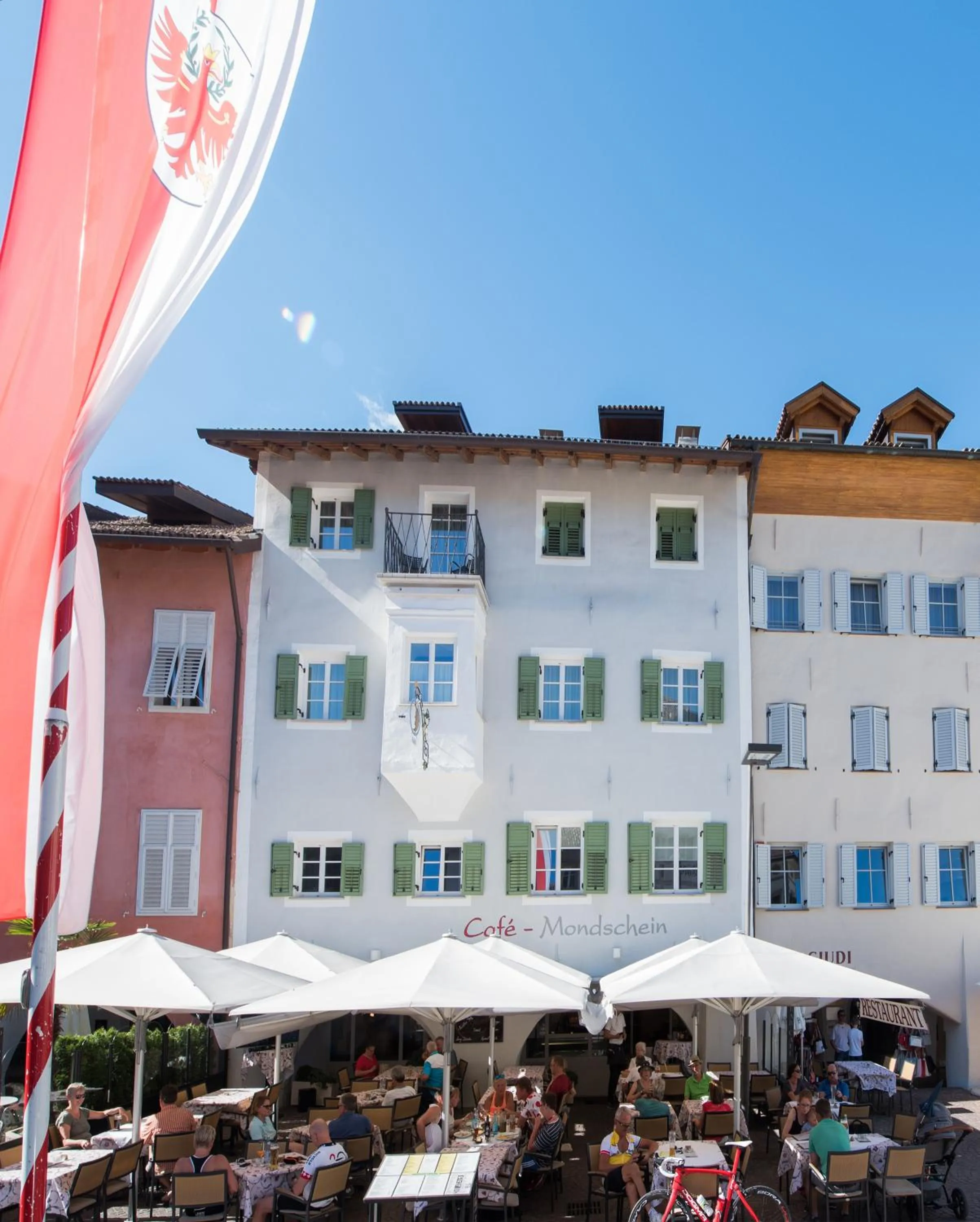 Property building in Gasthof Mondschein