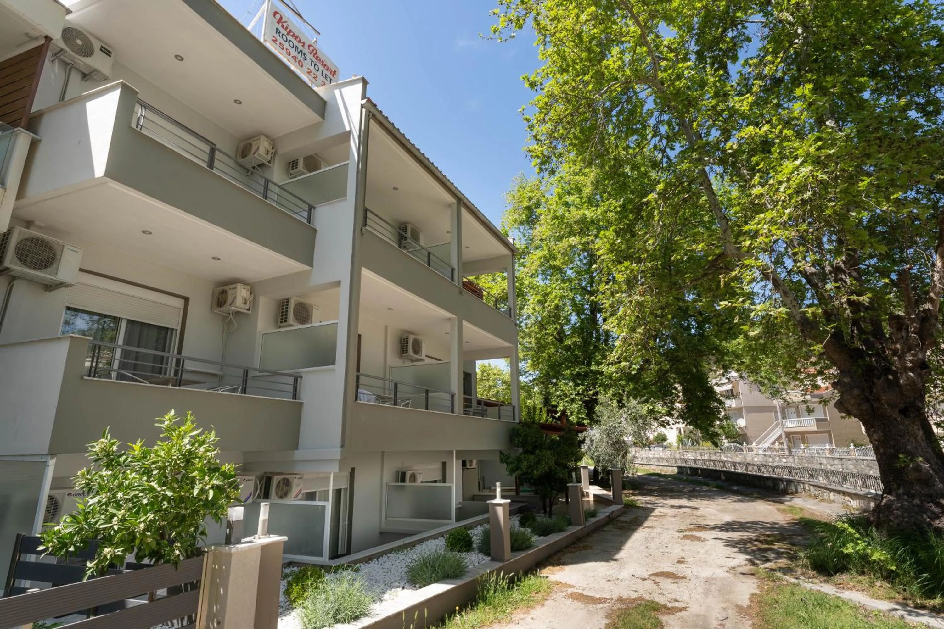 Property building in Kipos Resort