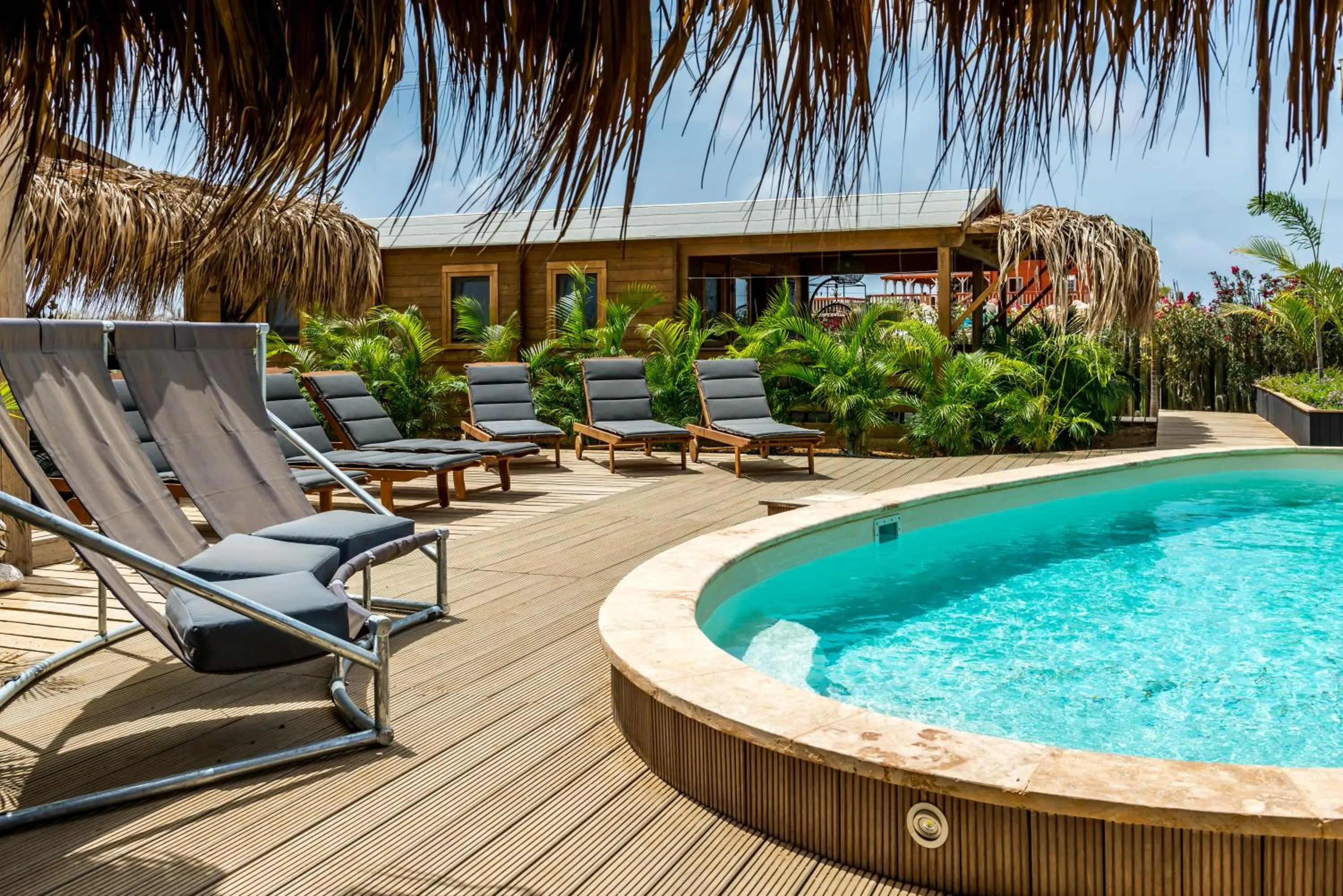 Swimming Pool in Bonaire Boutique Resort