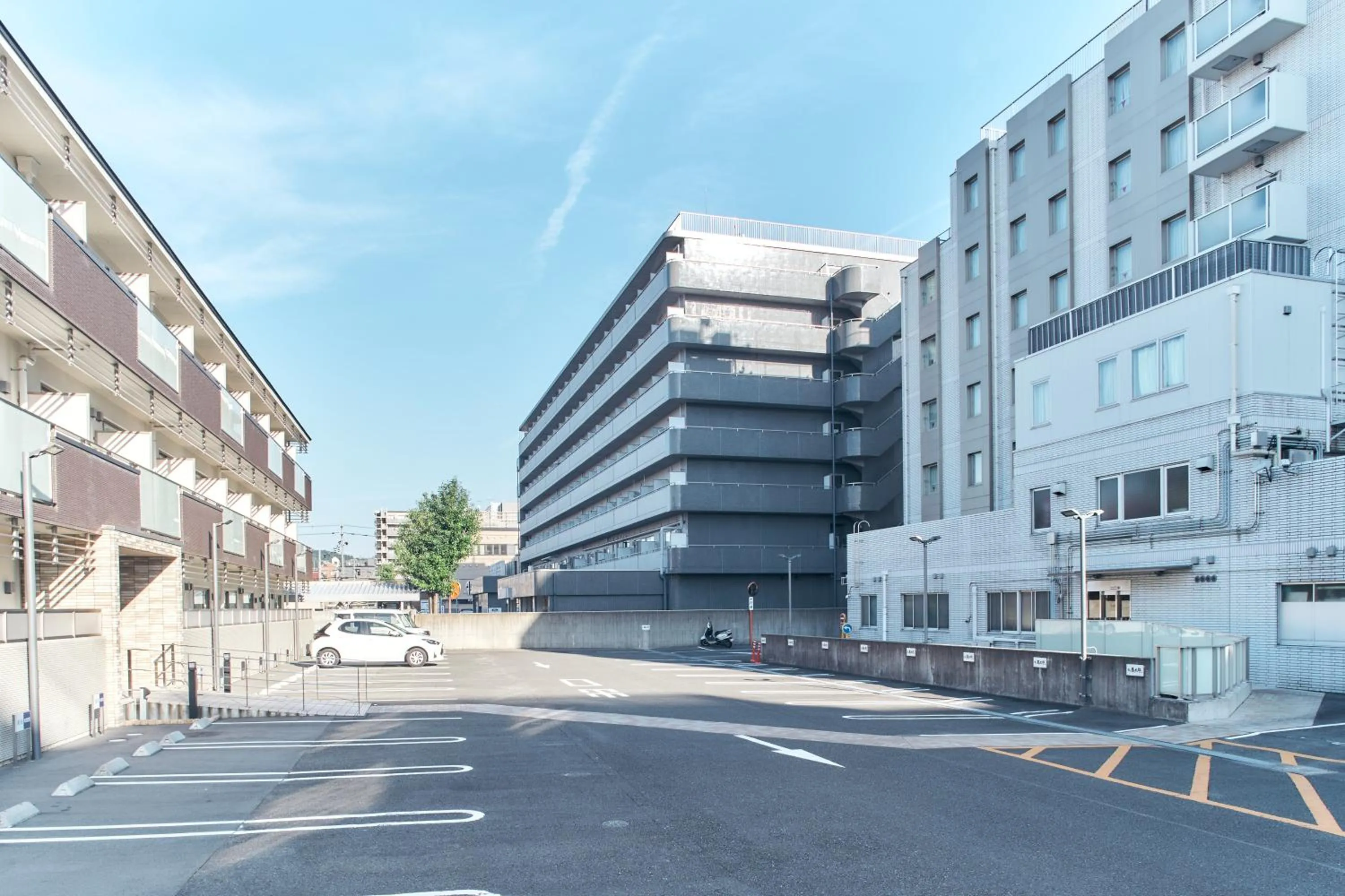 Parking in Kyoto Daiichi Hotel