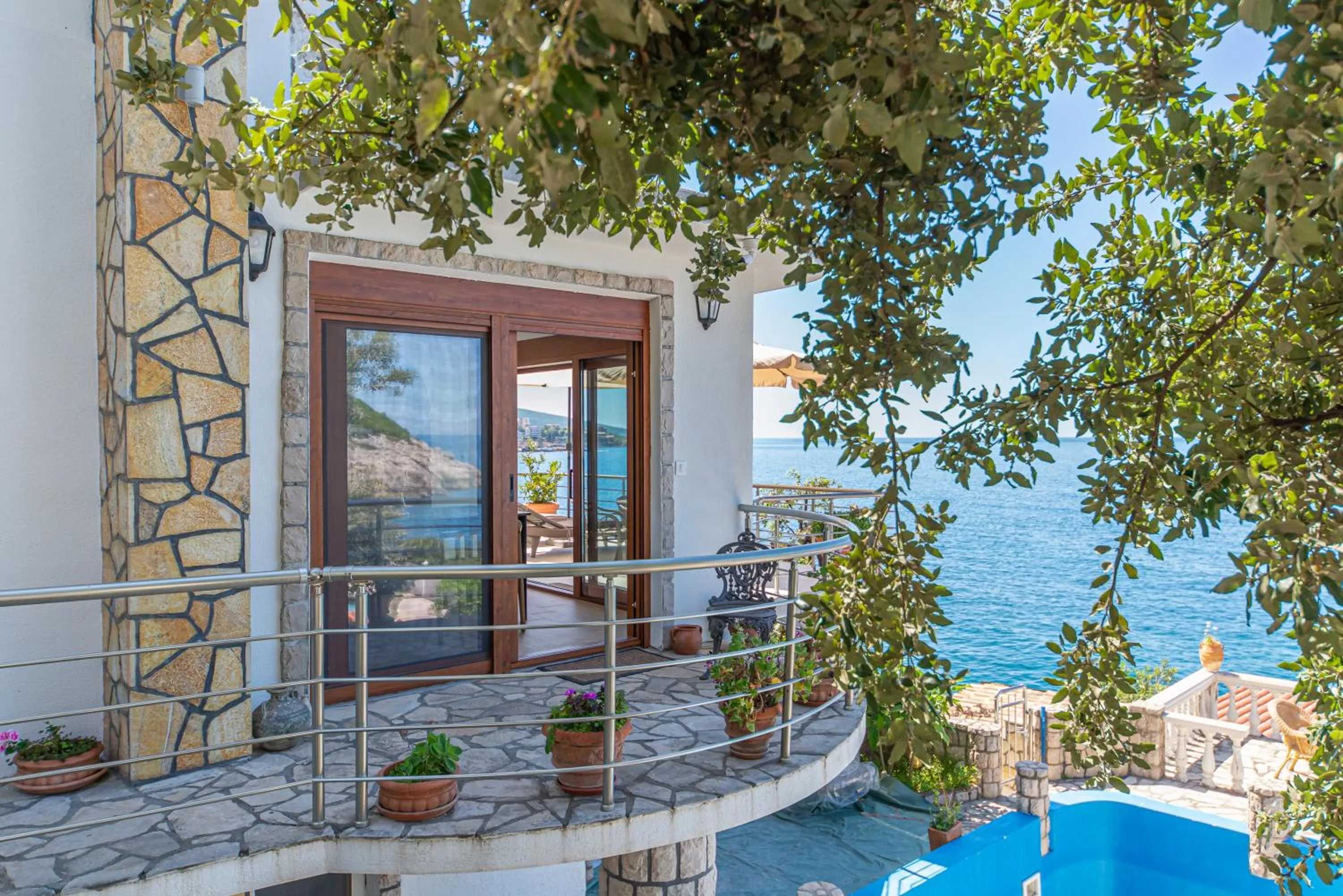 Vila Dora