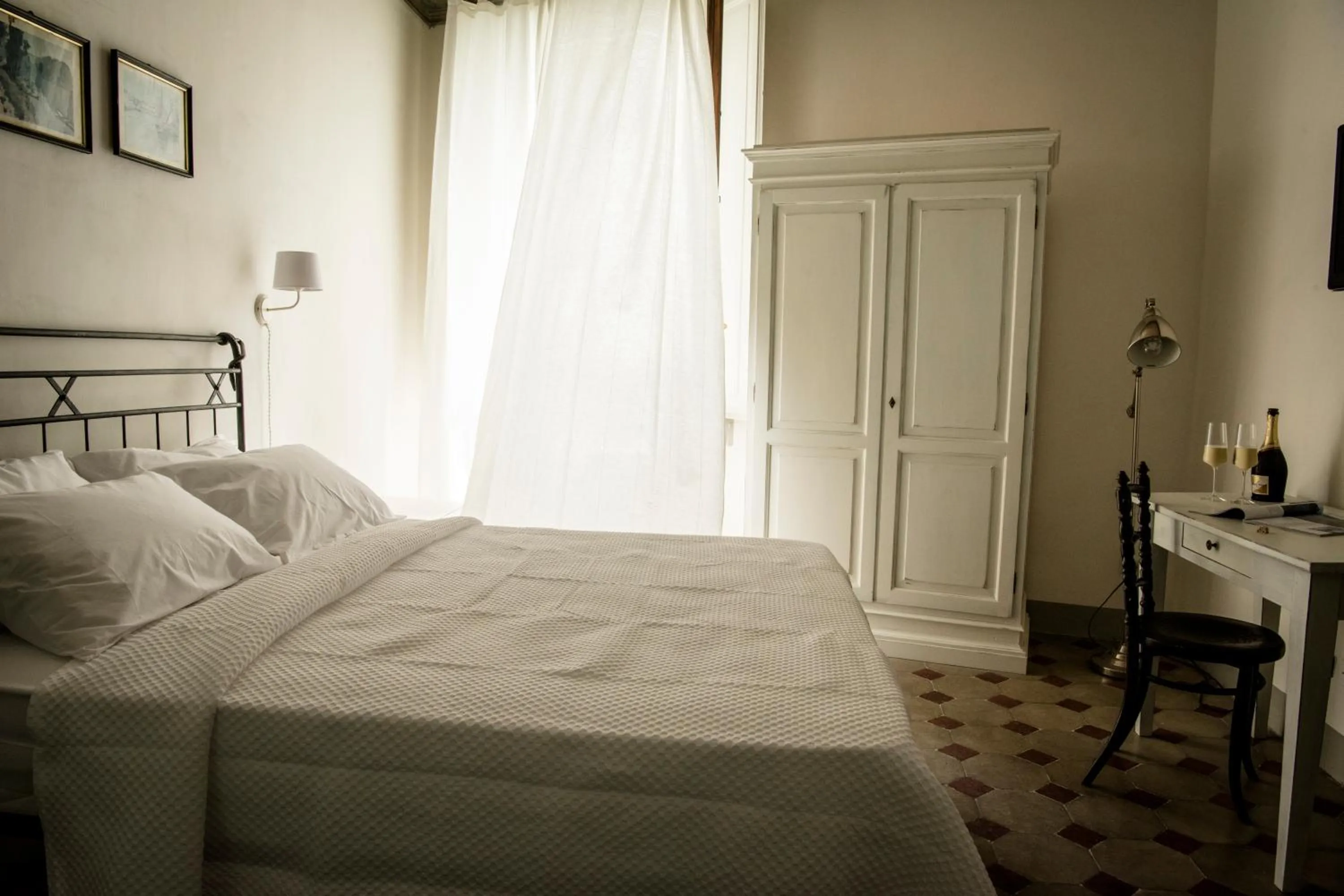 Photo of the whole room, Bed in BnB Paolina