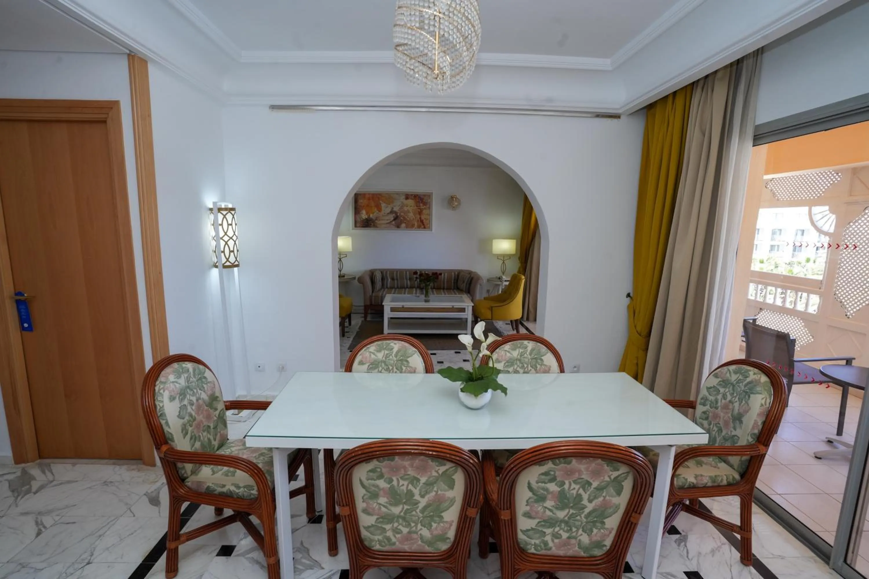 Meals in Marhaba Palace