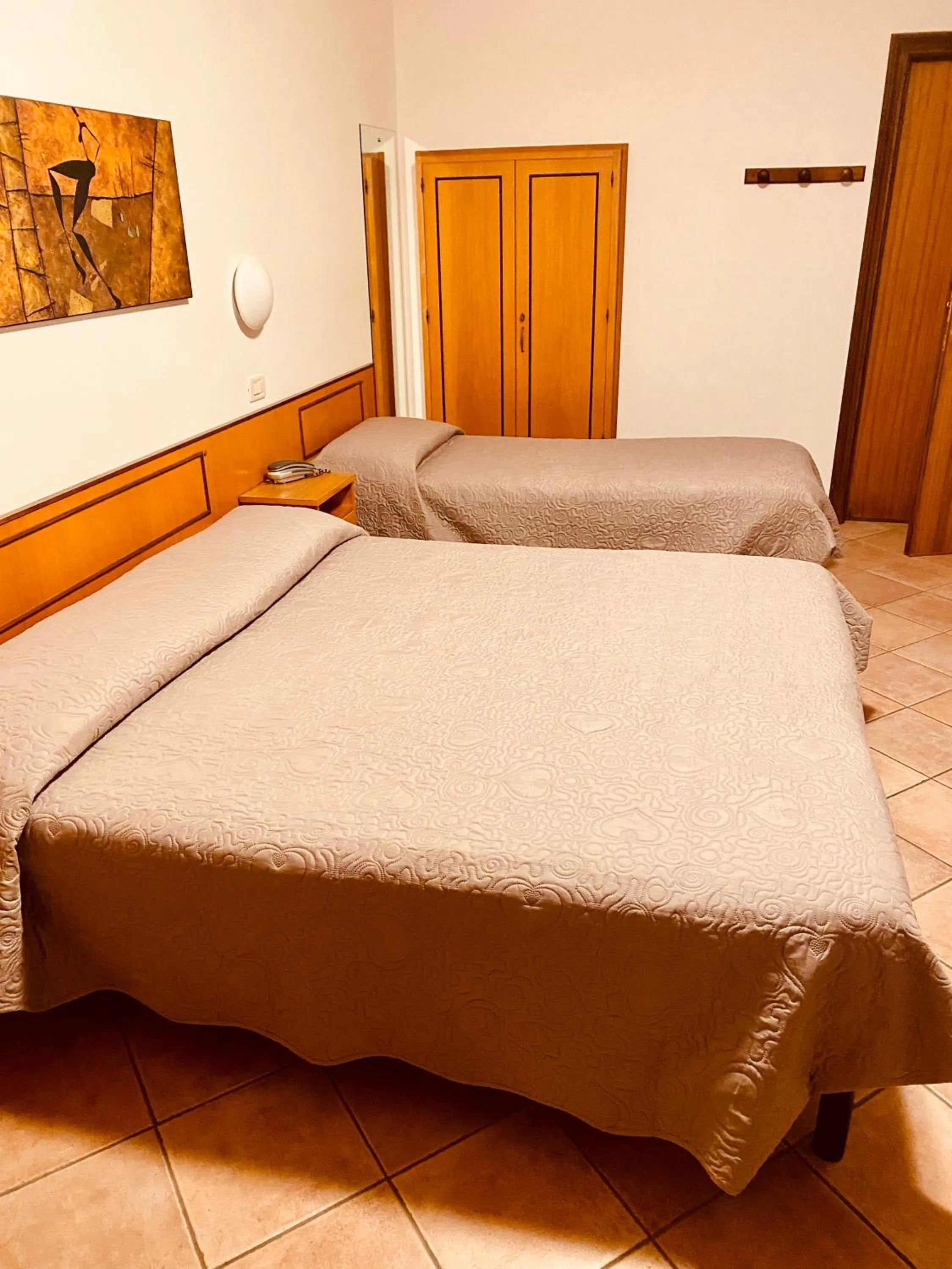 Bedroom, Bed in Residence Signa