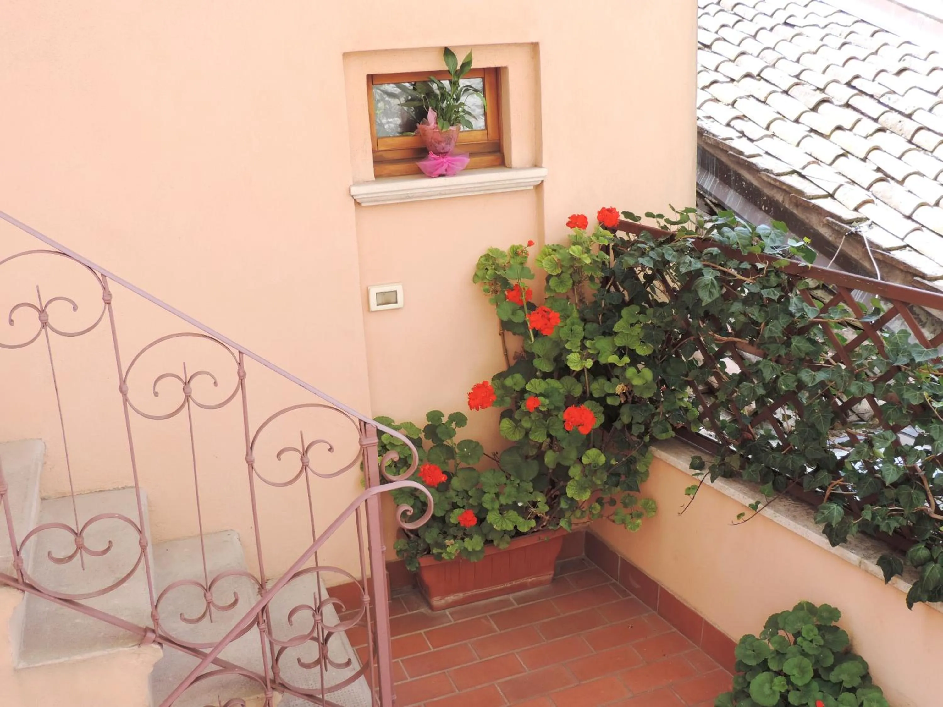 Facade/entrance in Residence Signa