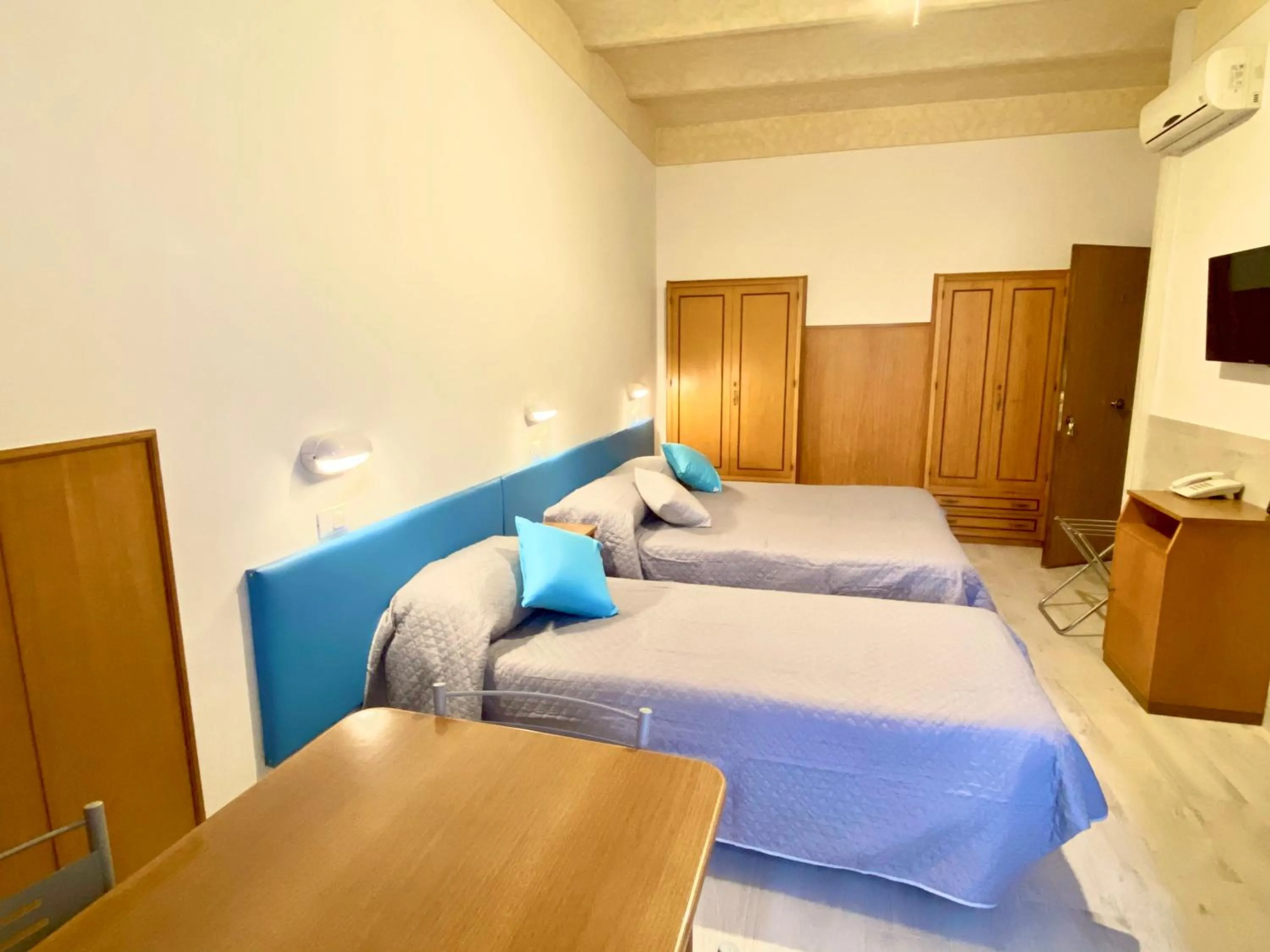 Bed in Residence Signa