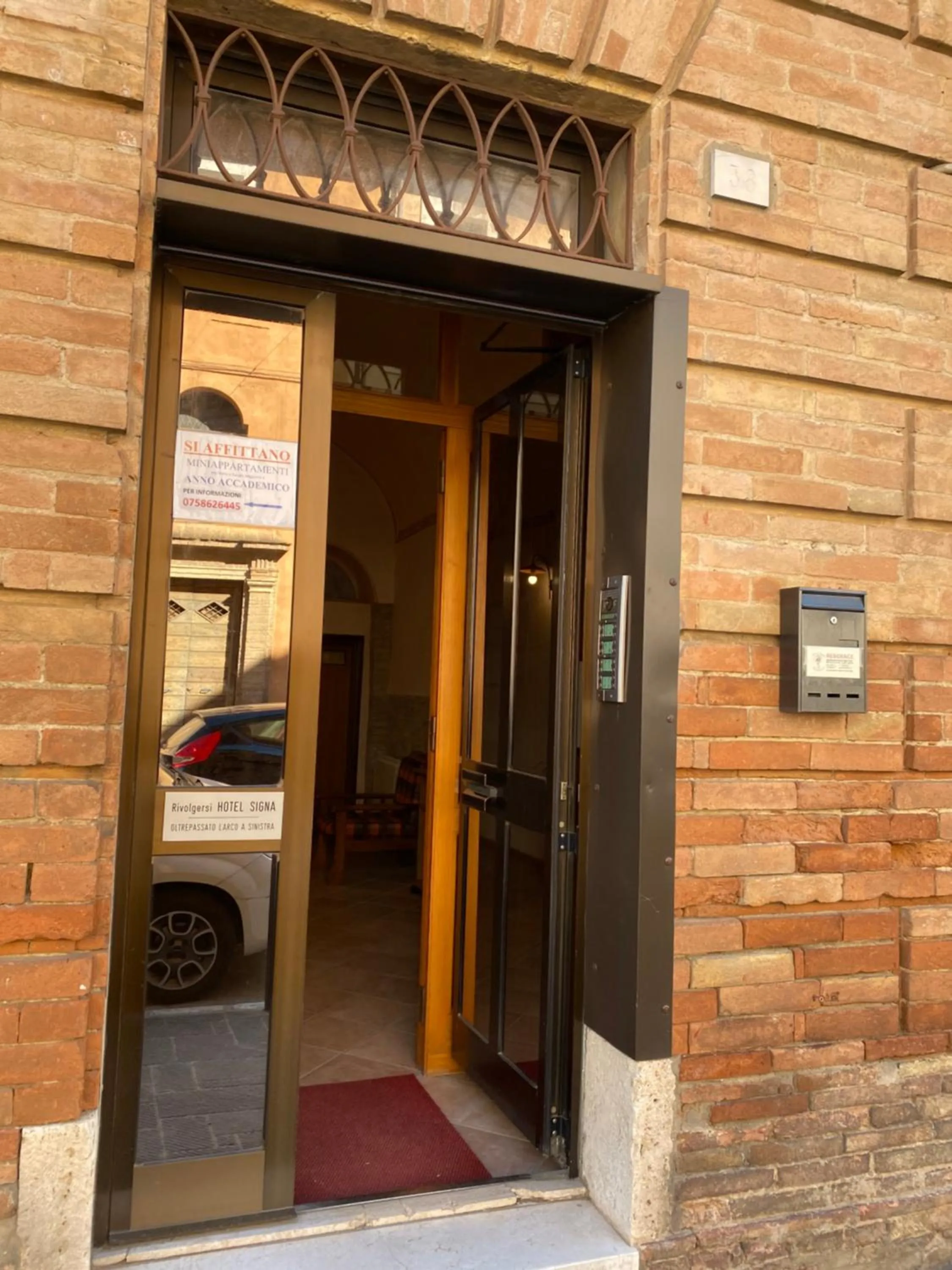 Property building in Residence Signa