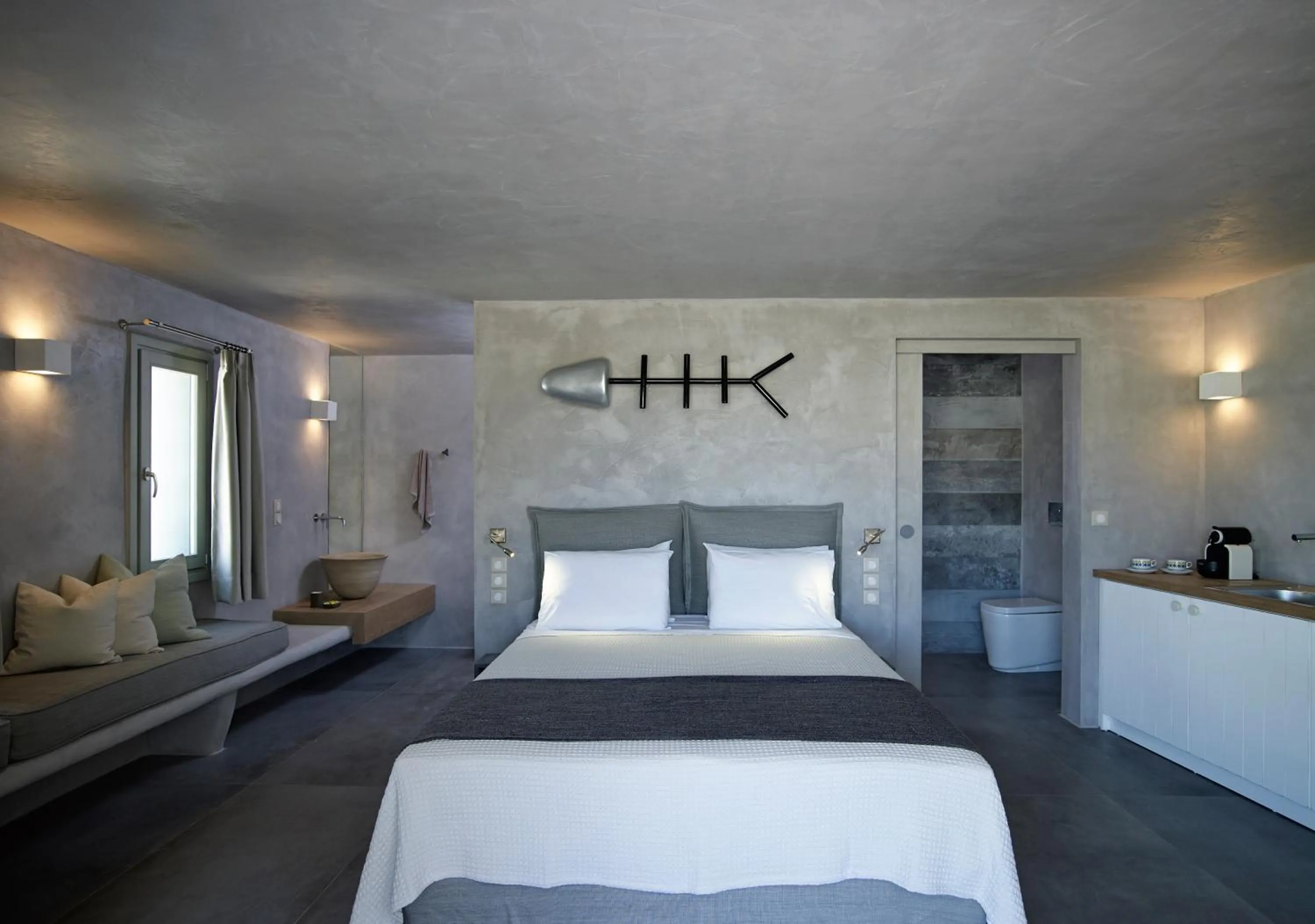 Photo of the whole room, Bed in Kallos of Mykonos - previous Leonis Summer Houses