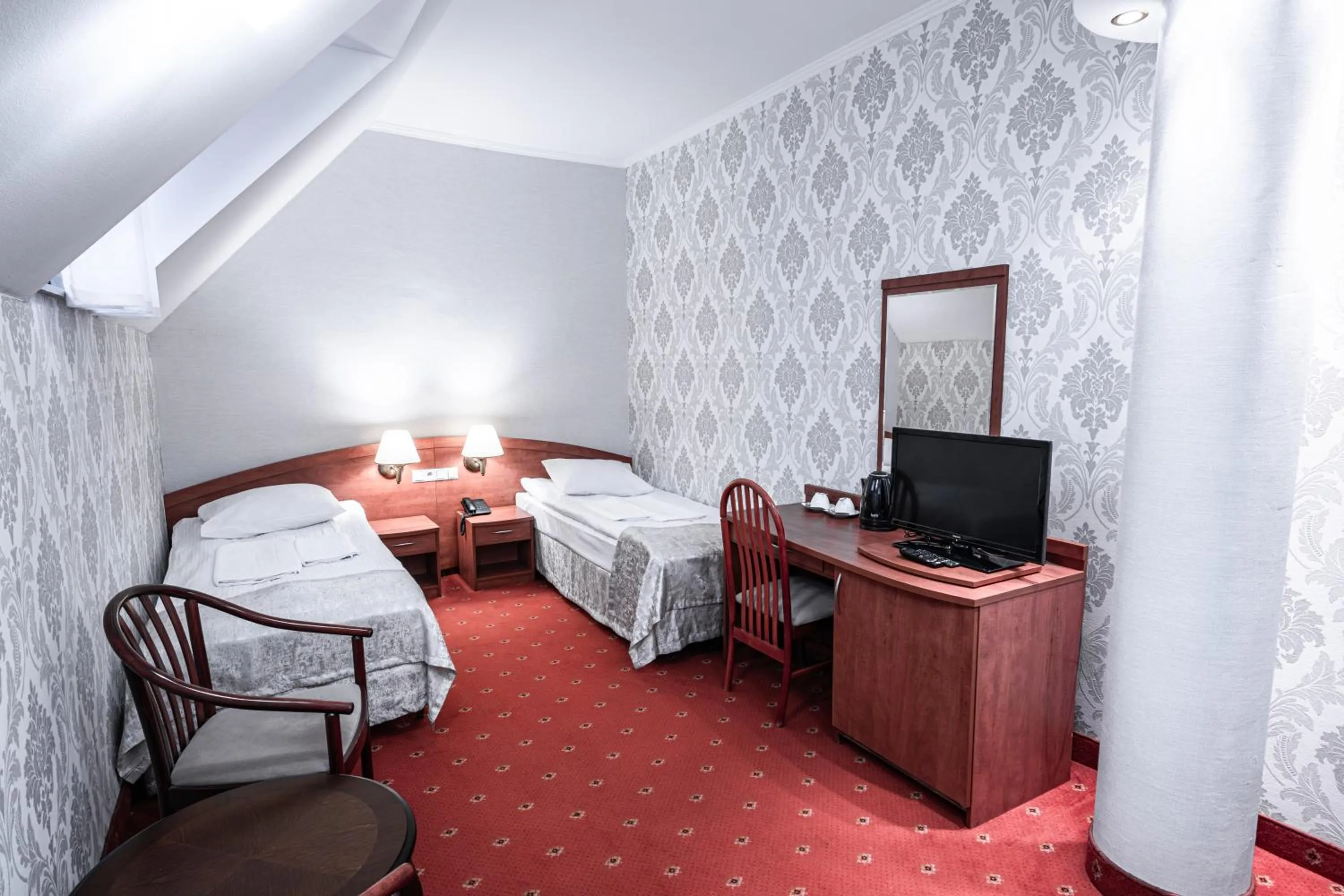 TV and multimedia, Bed in Hotel Restauracja Browar Lwów w Lublinie