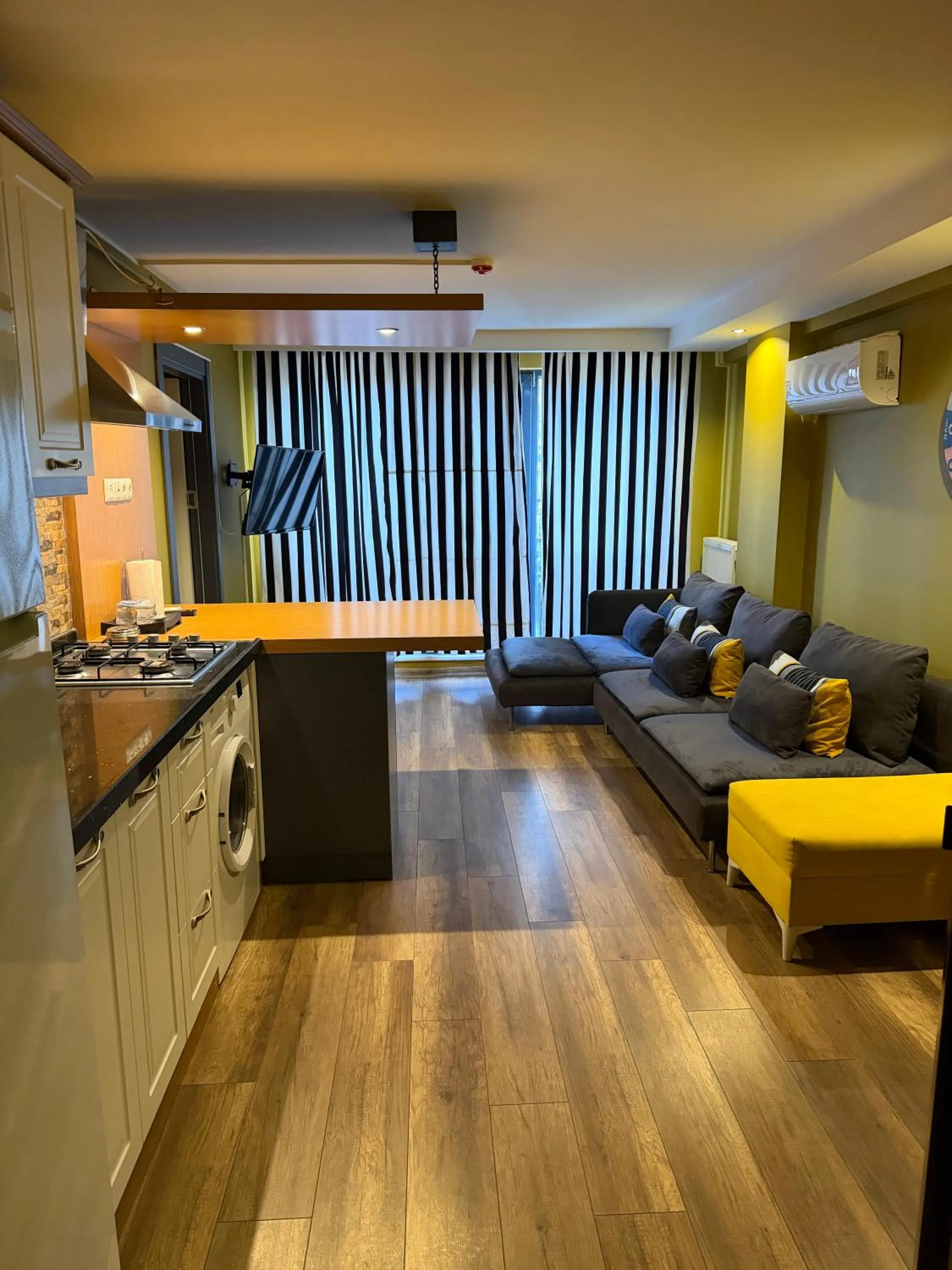 Kitchen or kitchenette in Deluxe Beach Residence