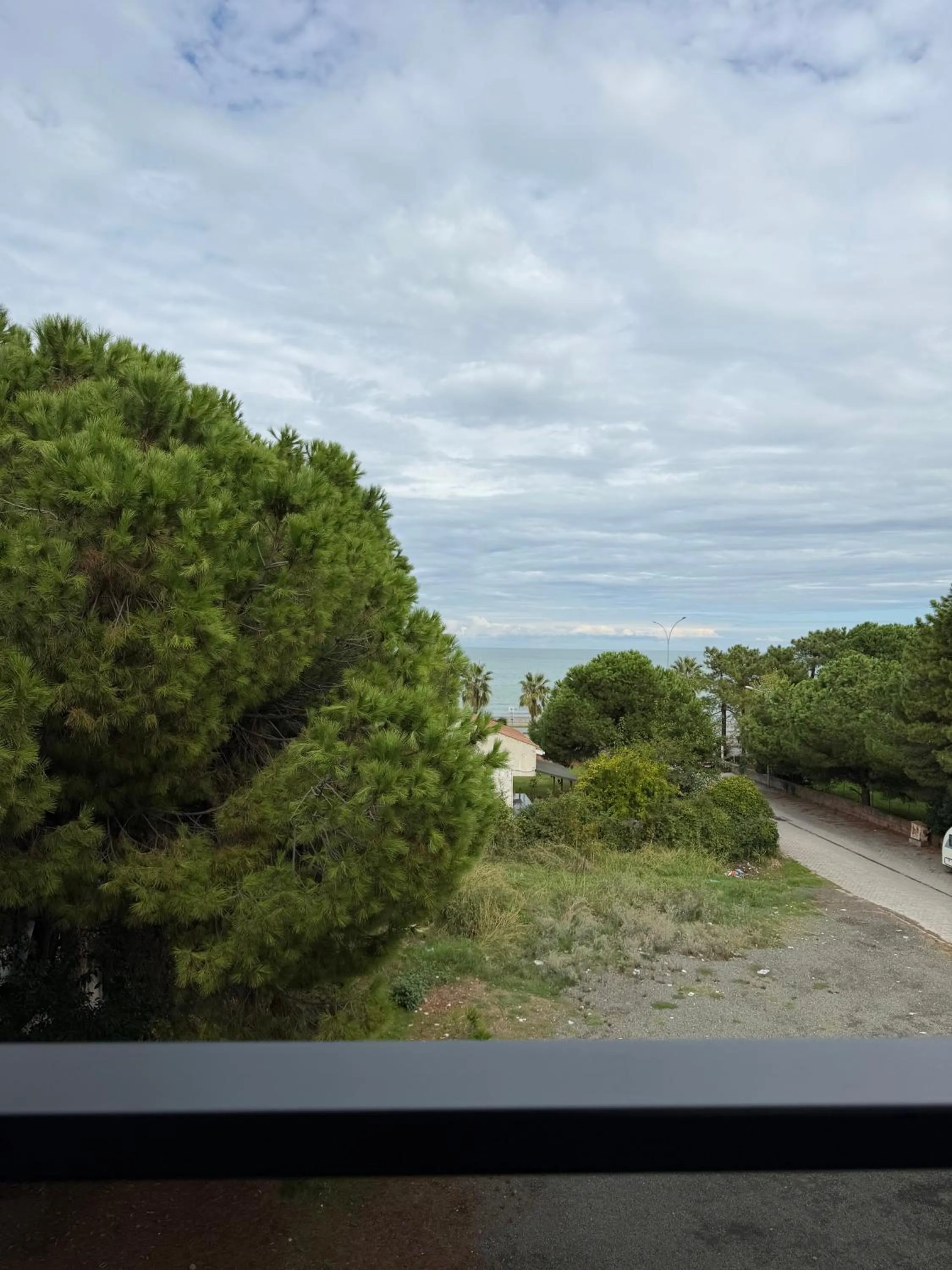 Day in Deluxe Beach Residence