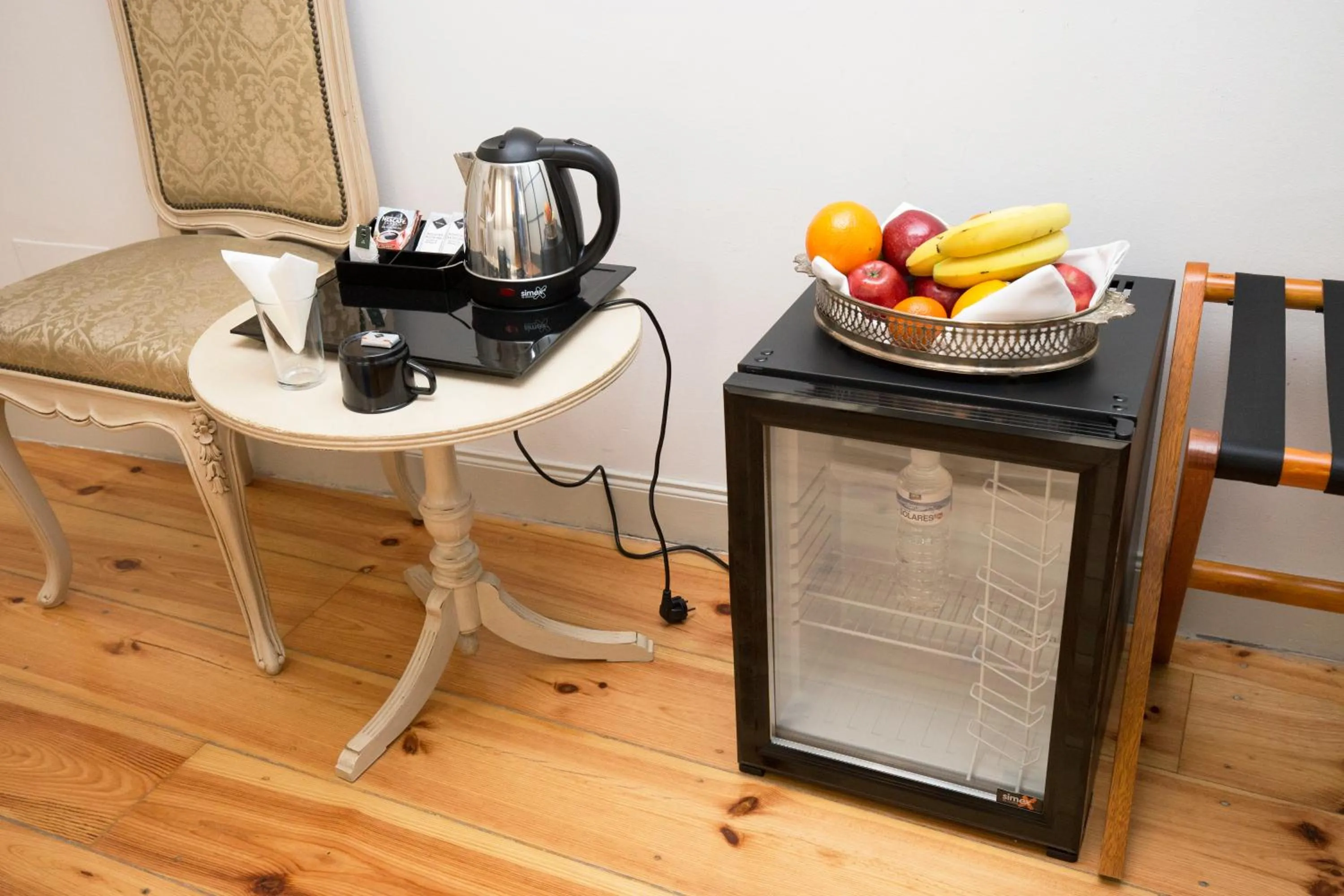 Coffee/tea facilities in Hostal Central Palace Madrid