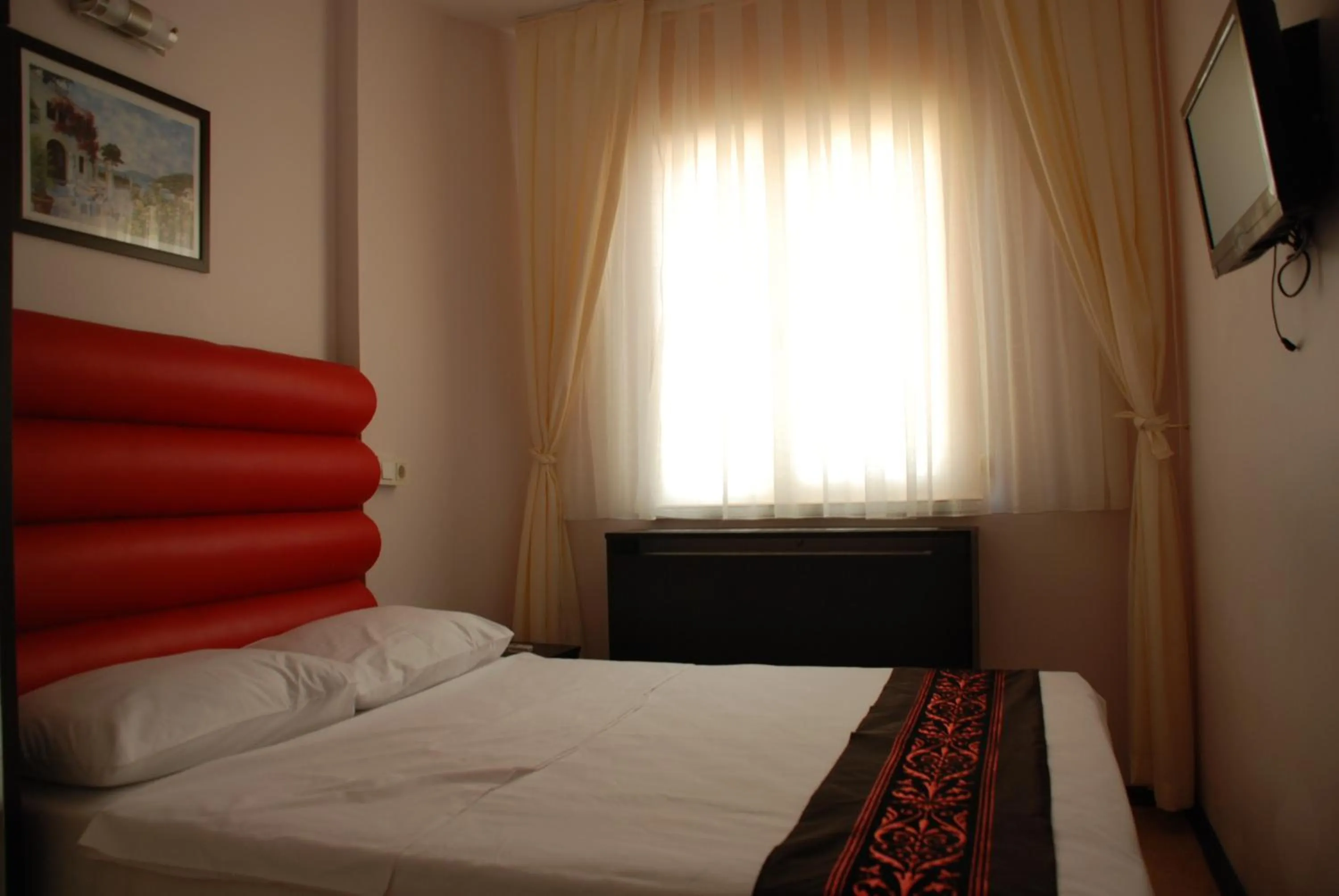 Photo of the whole room, Bed in Hotel Timya