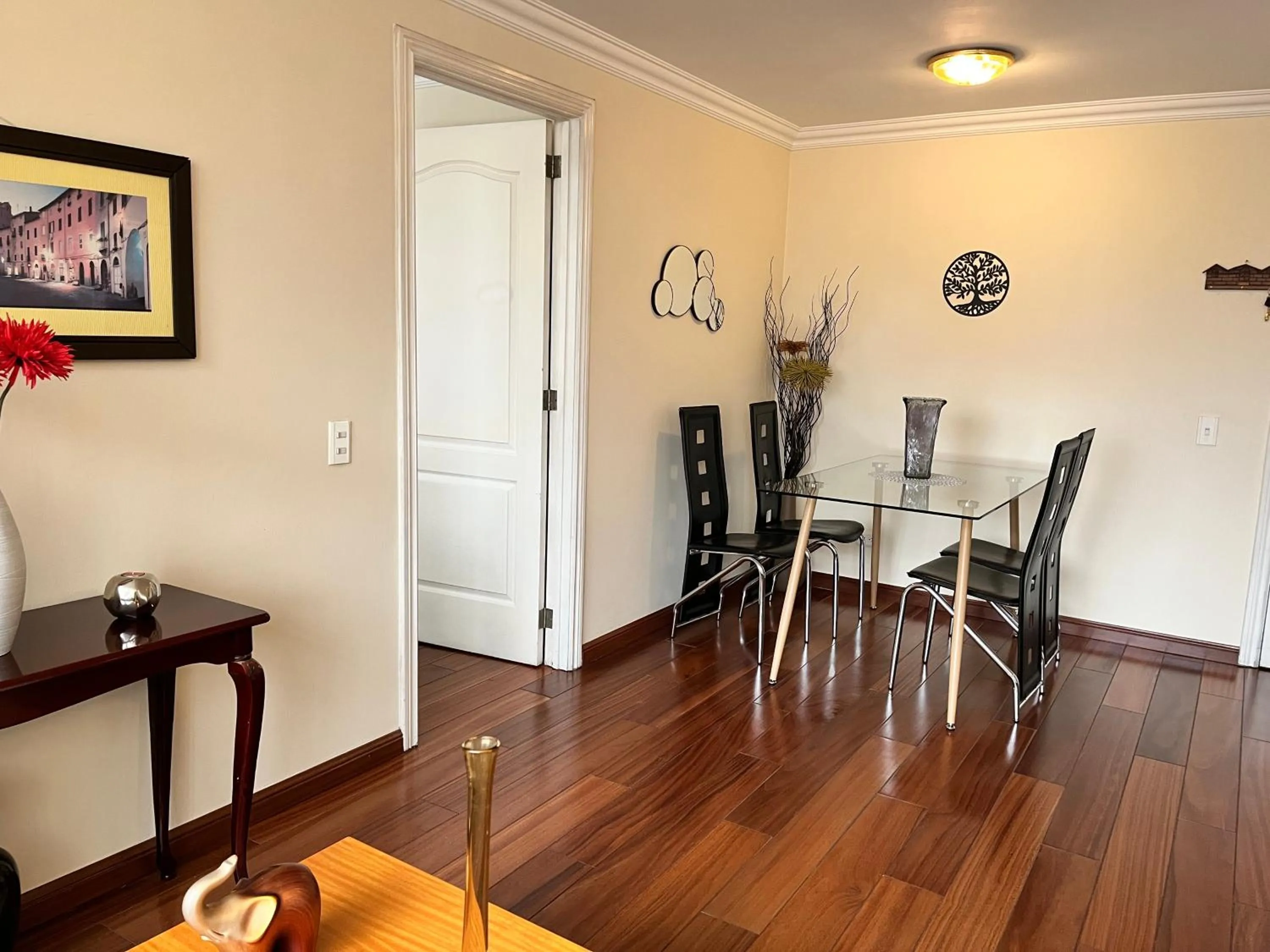 Dining area in BlueZone Apartments