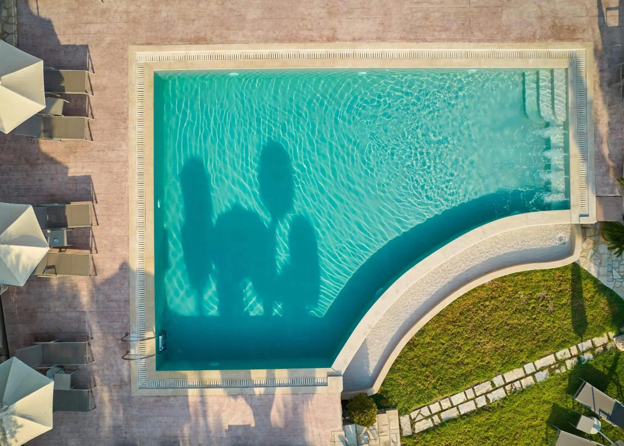 Property building in Ionian Aura