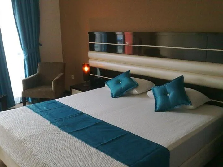 Bed in Hotel La Bella Soma