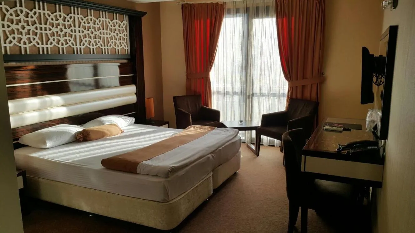 Bed in Hotel La Bella Soma