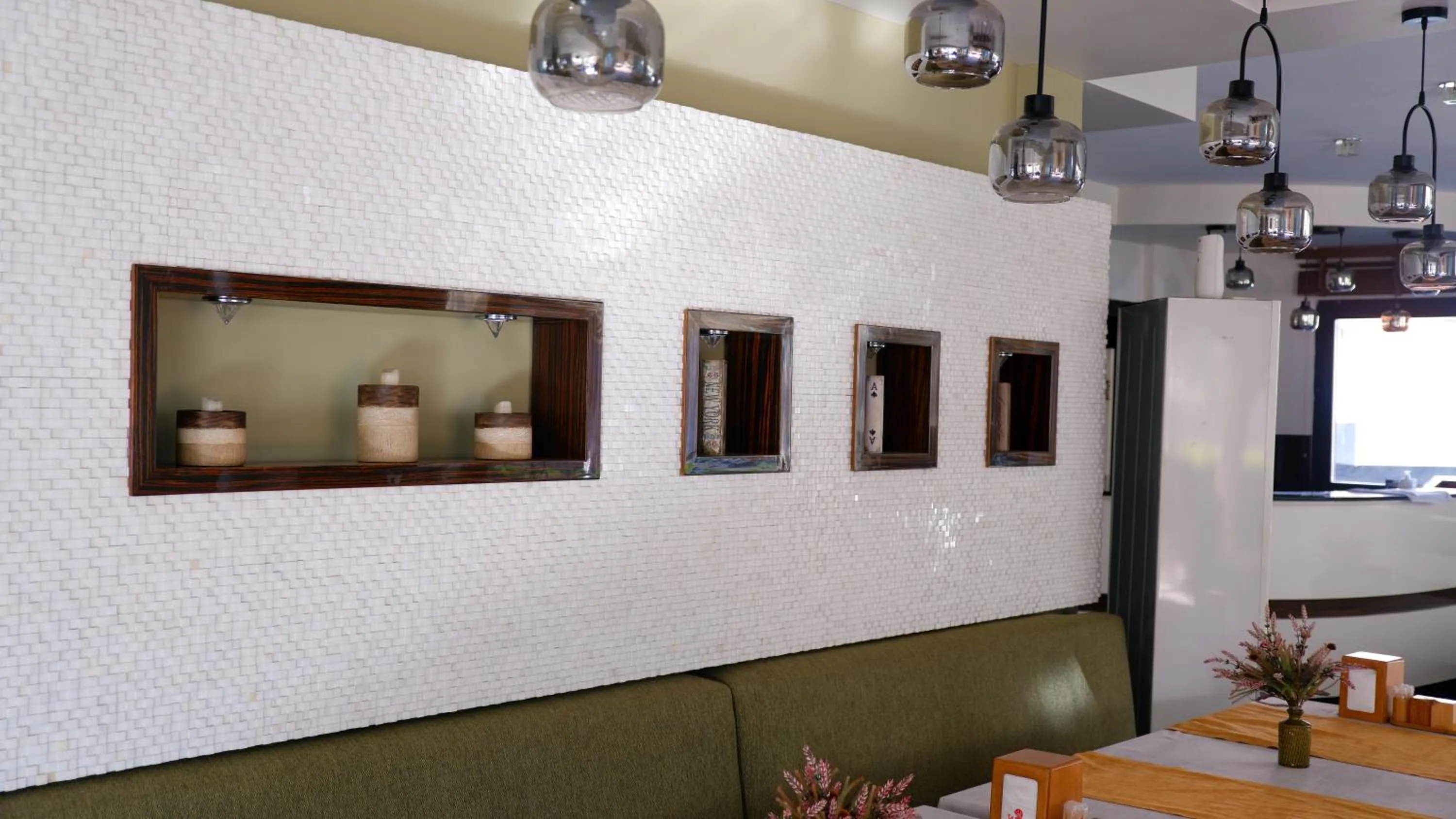 Restaurant/places to eat in Hotel La Bella Soma