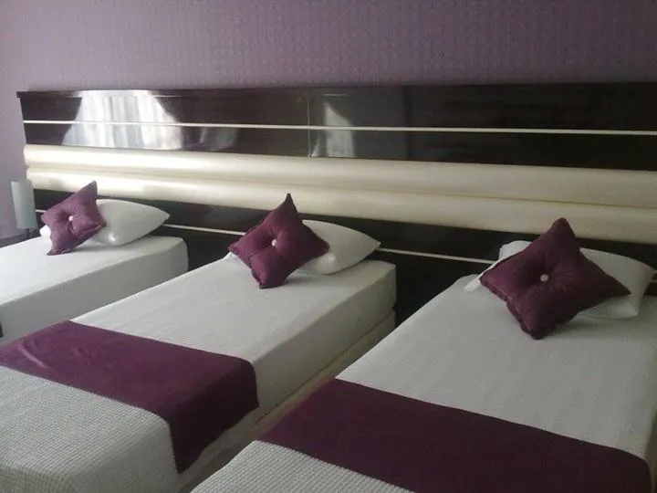 Bed in Hotel La Bella Soma