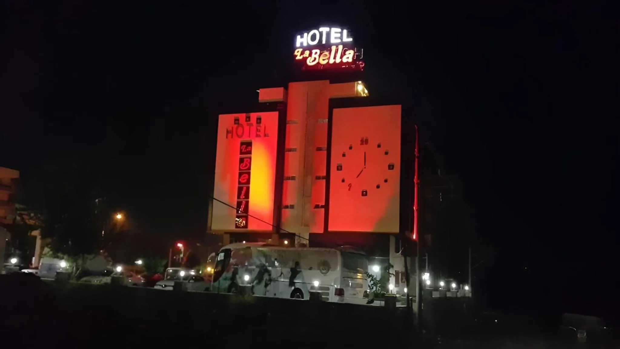 Hotel La Bella Soma