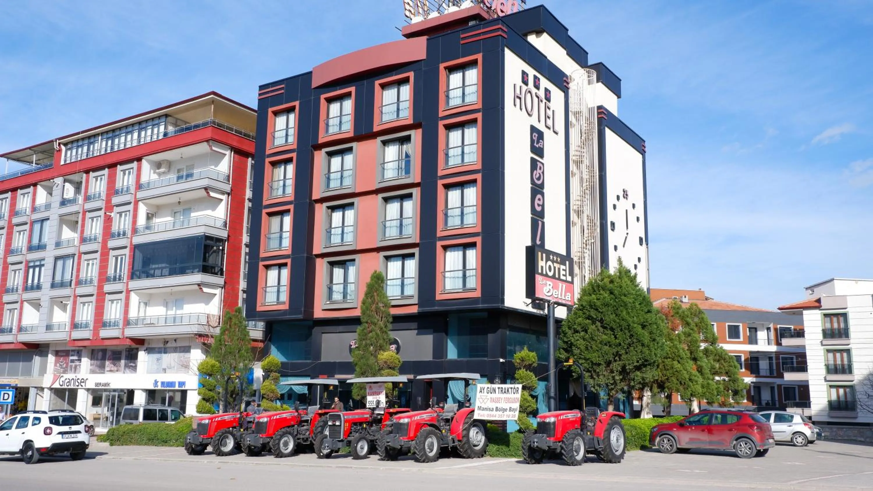 Property building in Hotel La Bella Soma