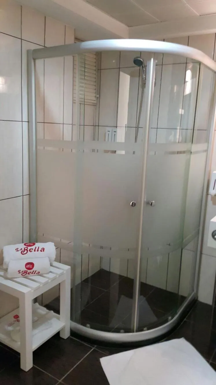 Bathroom in Hotel La Bella Soma