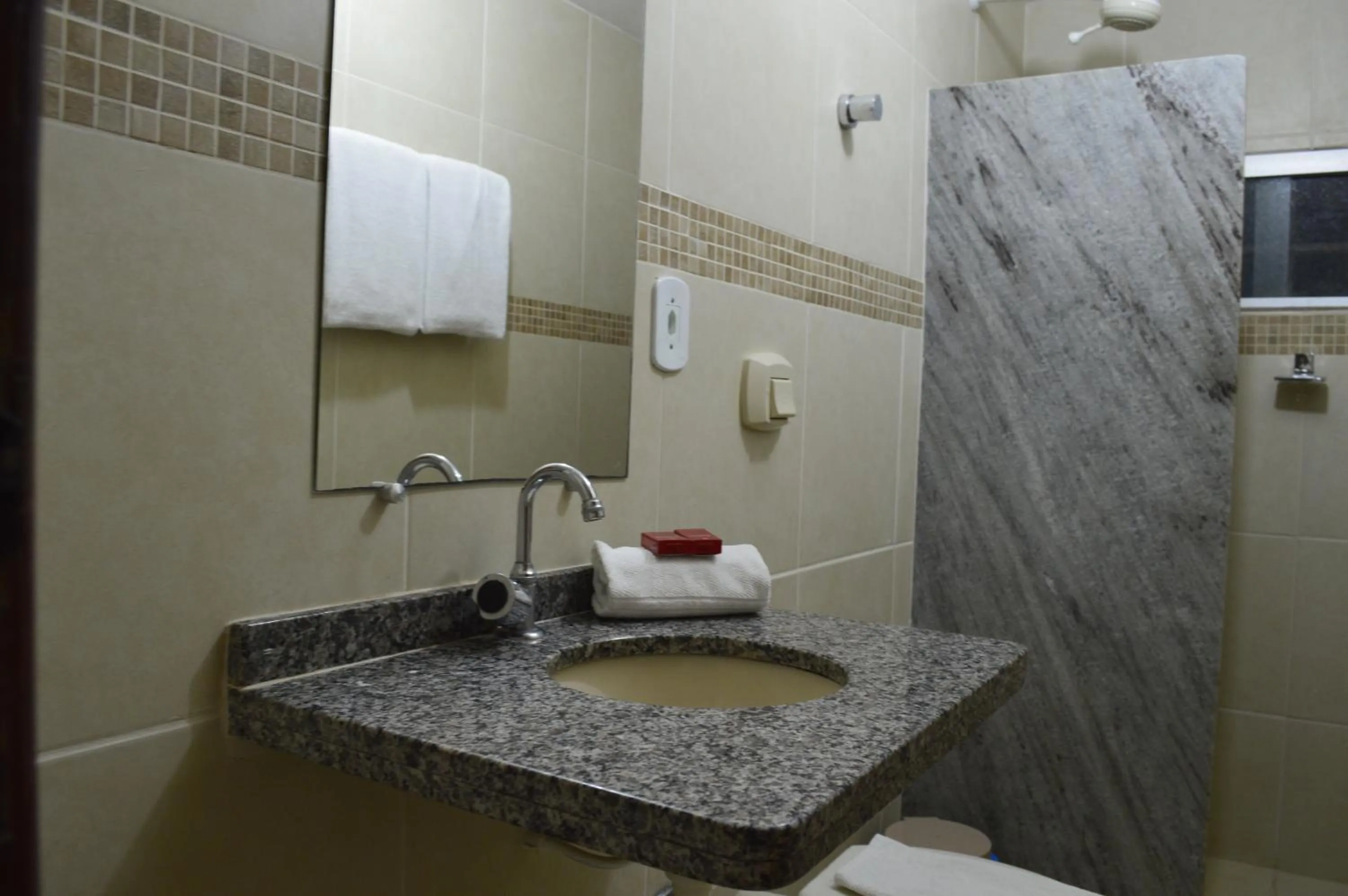 Bathroom in Richard Hotel