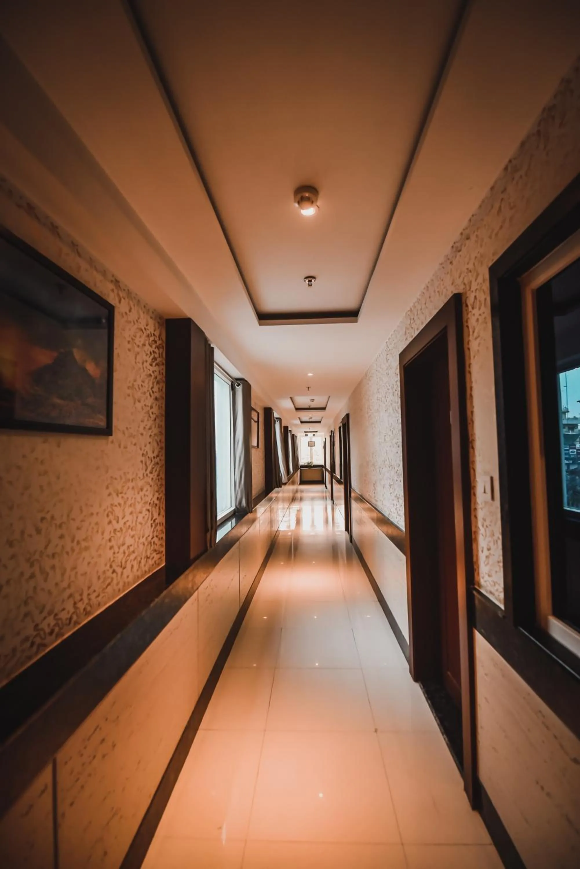 Restaurant/places to eat in Konark Grand Hotel