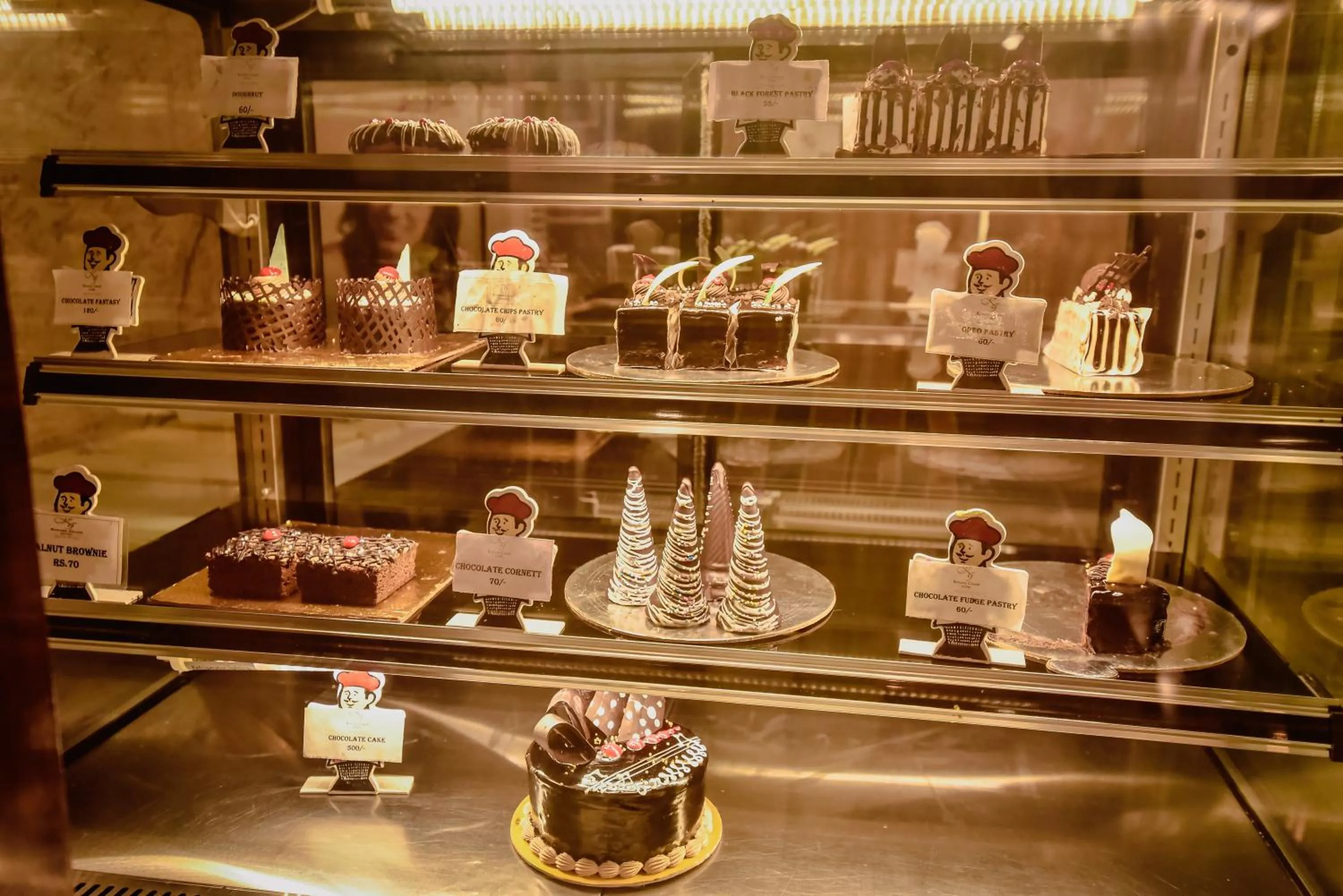 Coffee/tea facilities in Konark Grand Hotel