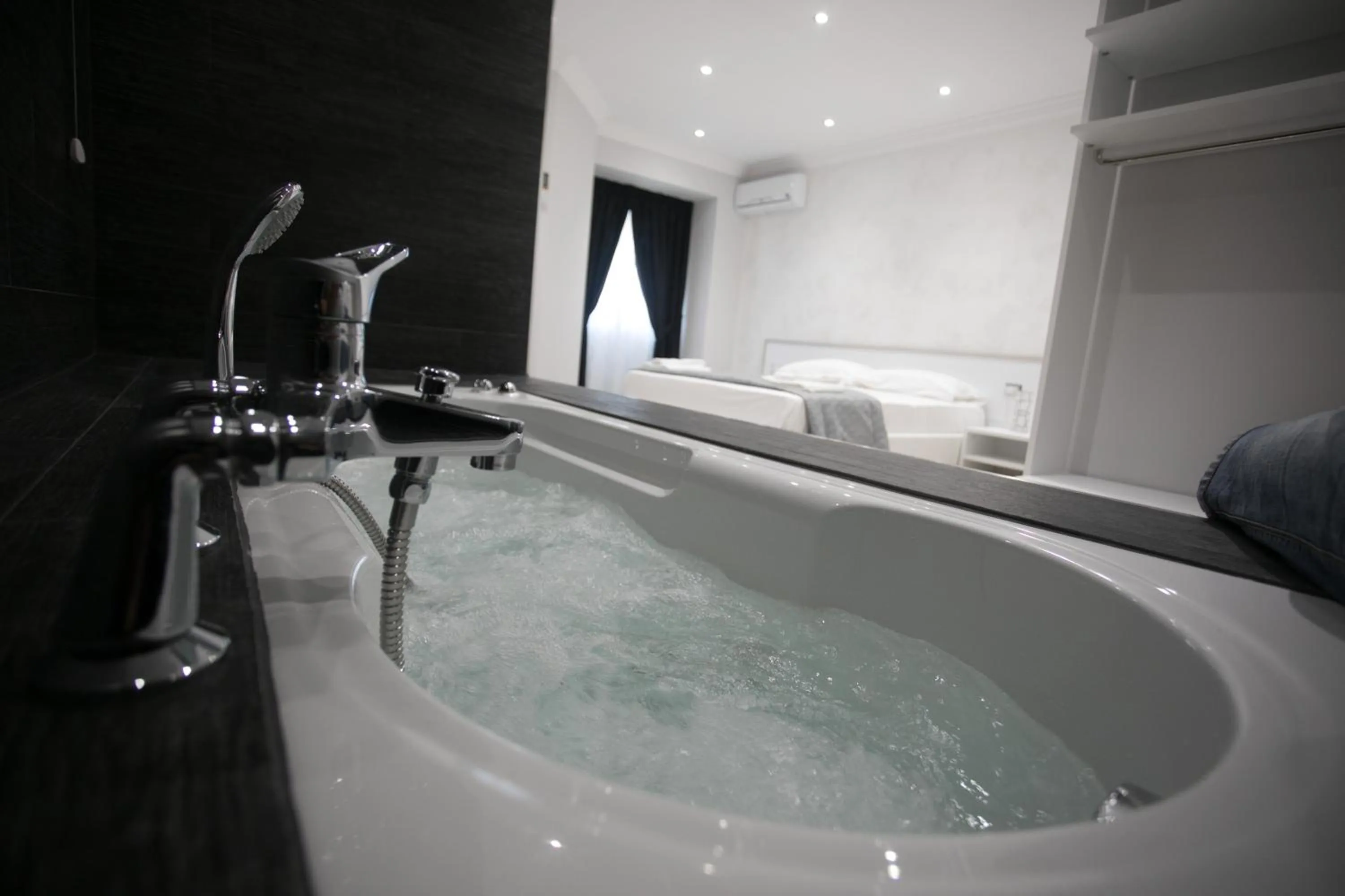 Tropea Luxury & Charm