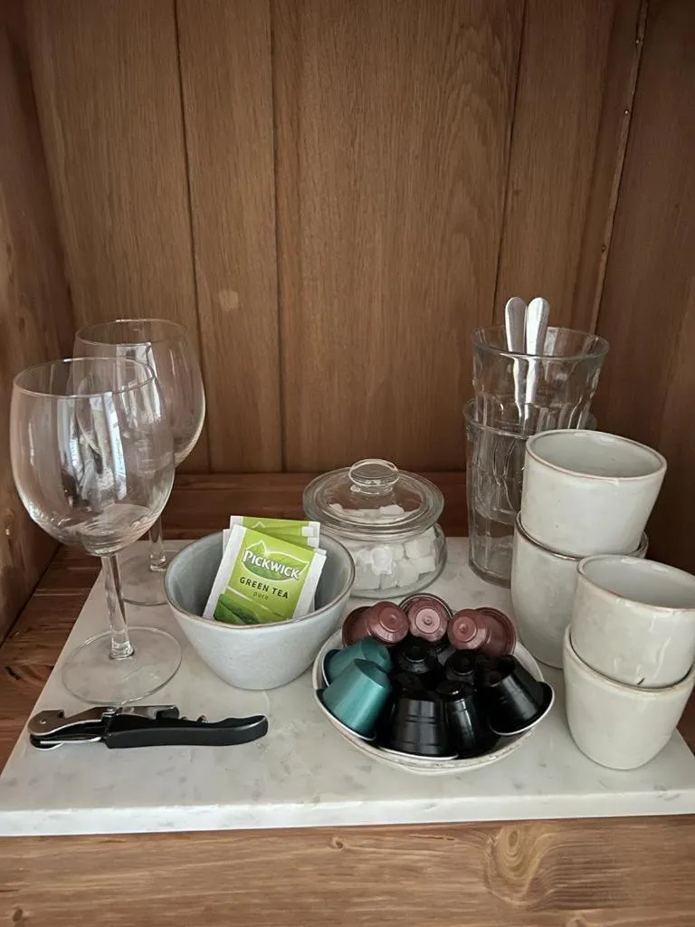 Coffee/tea facilities in Dahli's Sleep Boutique