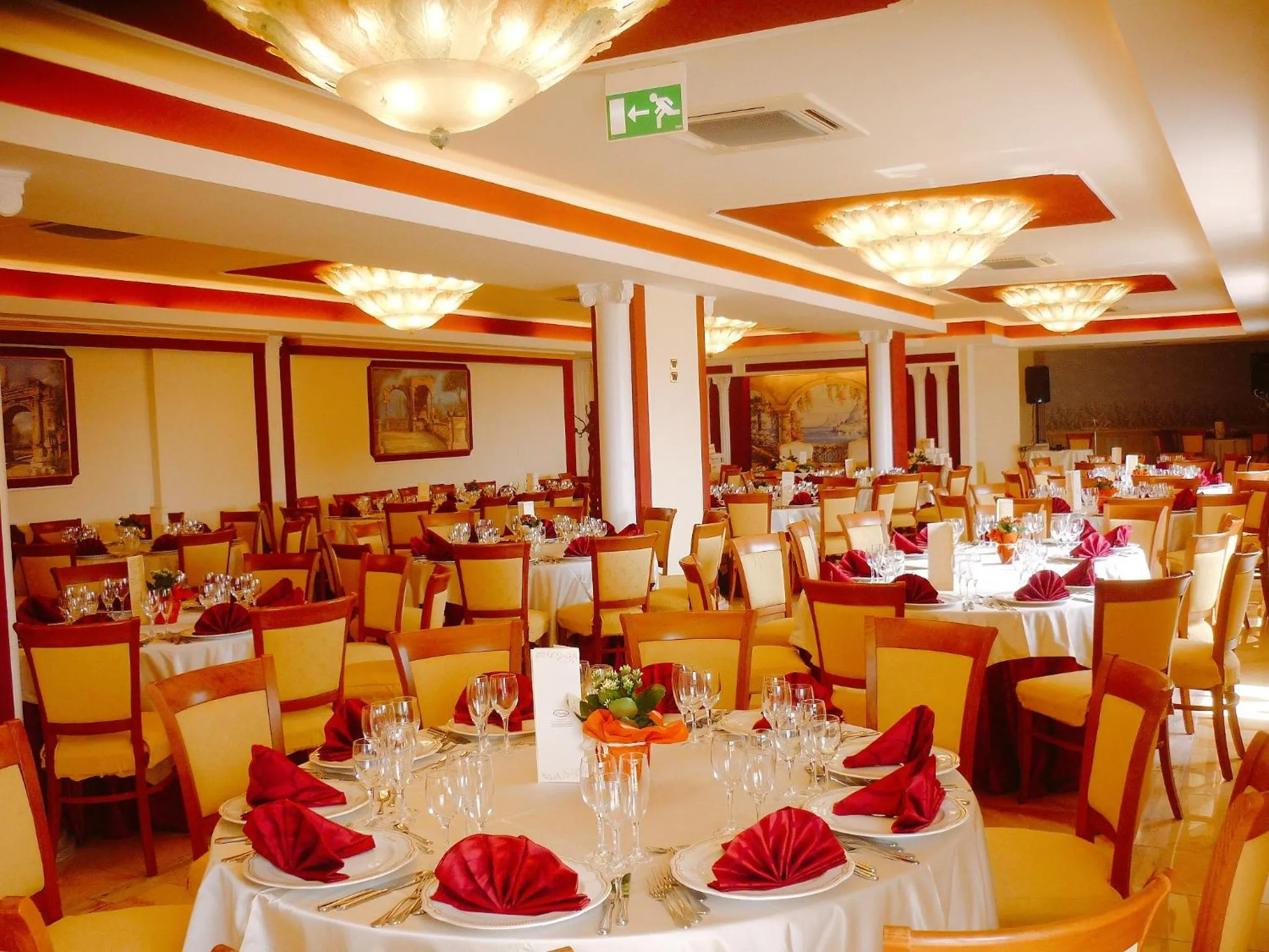 Restaurant/places to eat in PARADISO Hotel Ristorante