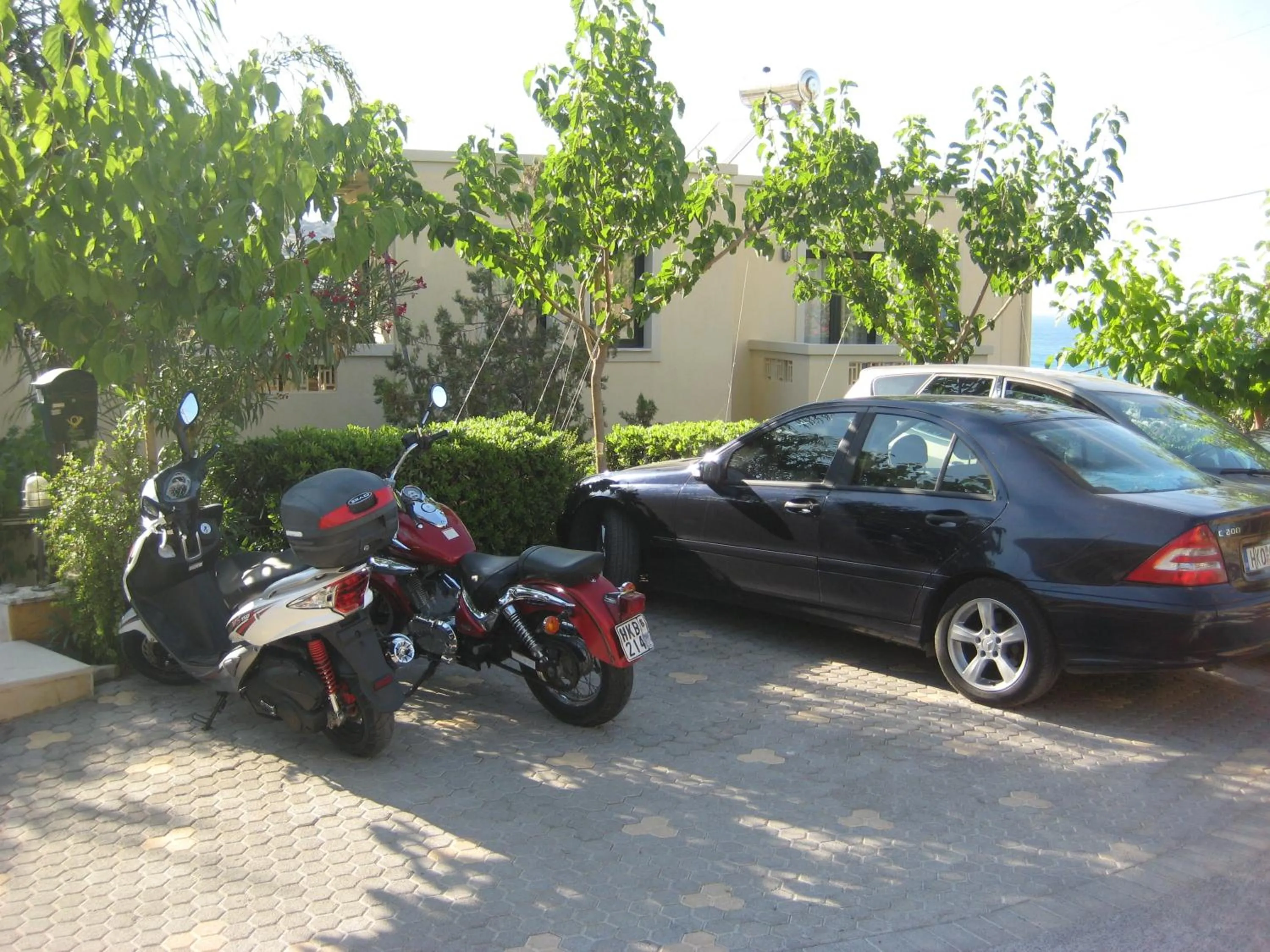 Villiana Holiday Apartments